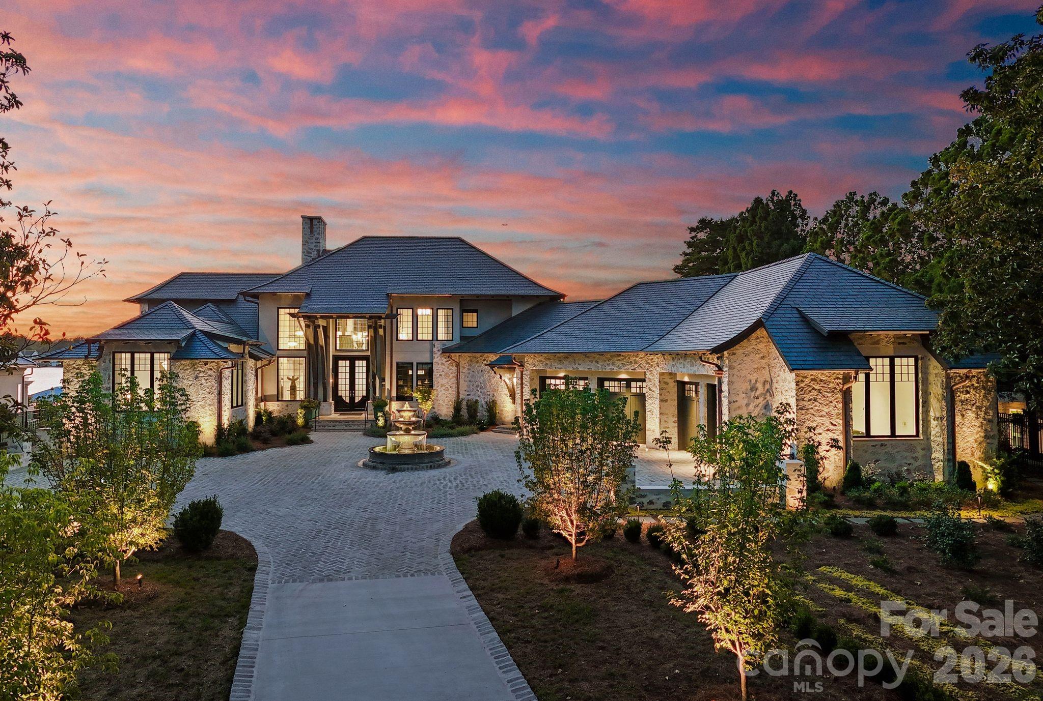 19125 Peninsula Point Drive