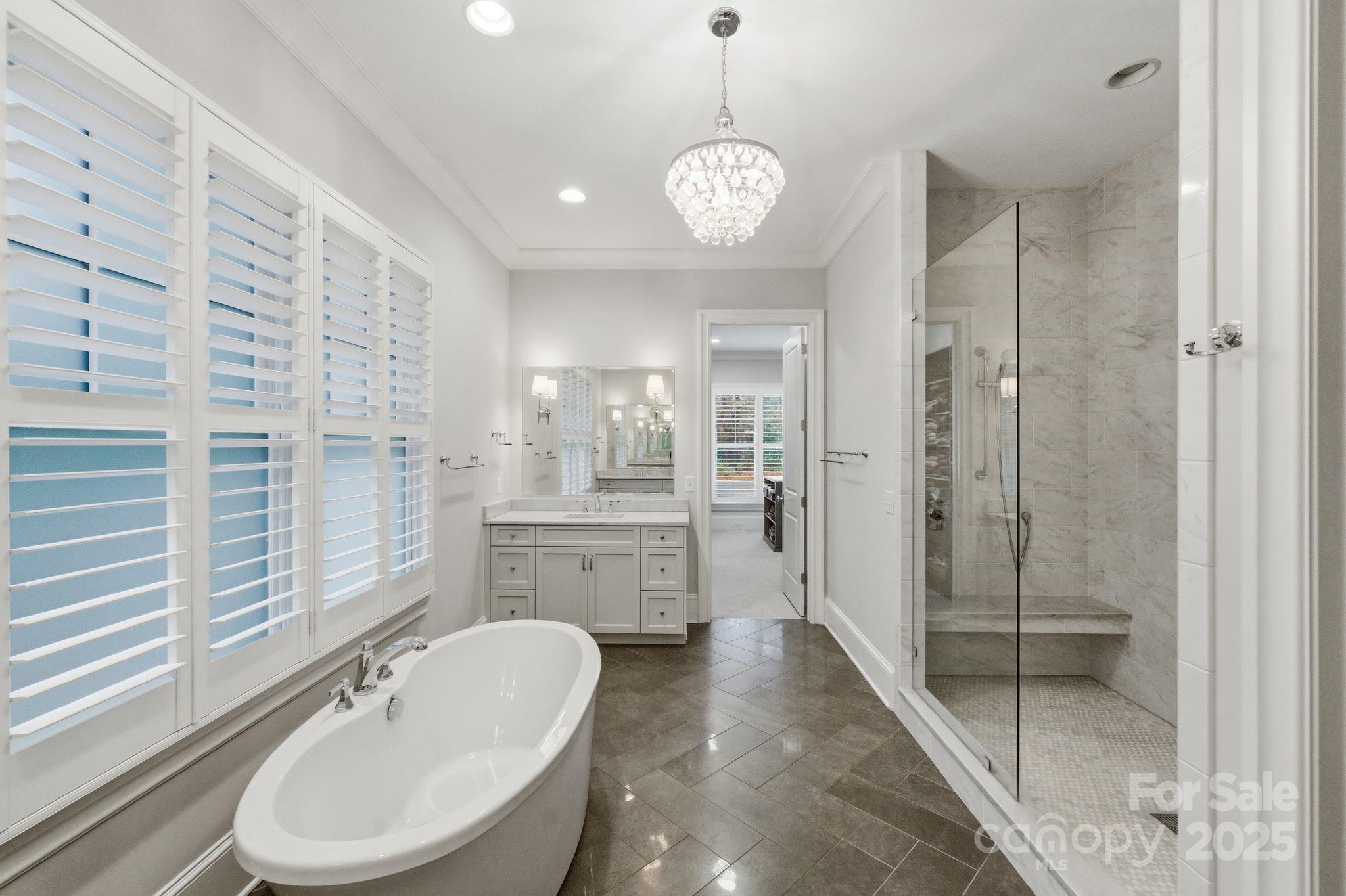 Charlotte, North Carolina 28211, United States, 5 Bedrooms Bedrooms, ,5 BathroomsBathrooms,Residential,Active,251927