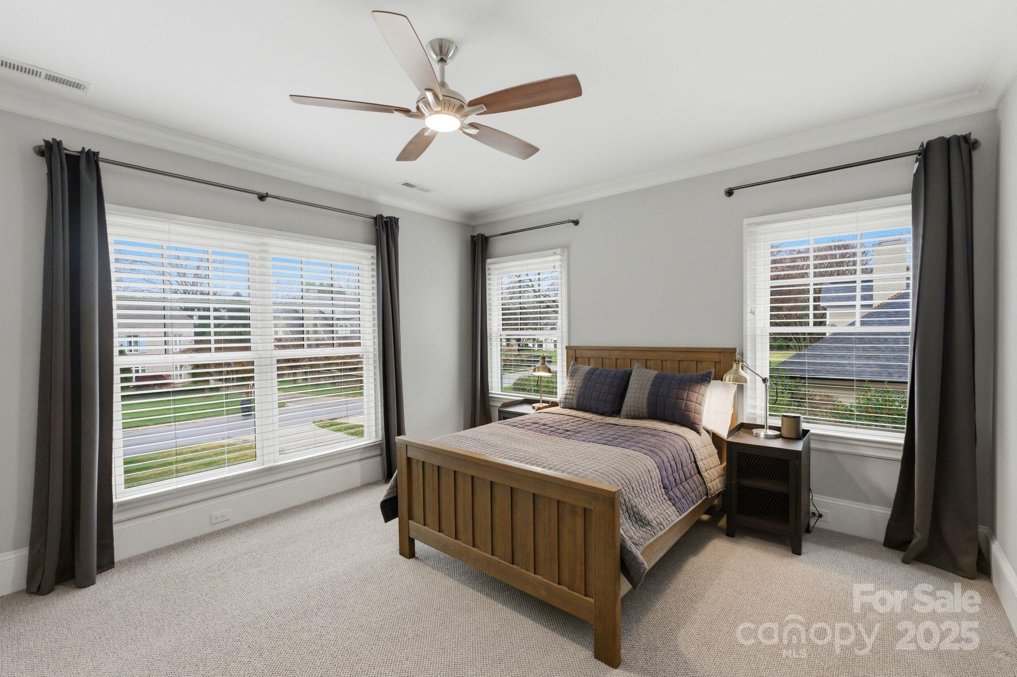 Charlotte, North Carolina 28211, United States, 5 Bedrooms Bedrooms, ,5 BathroomsBathrooms,Residential,Active,251927