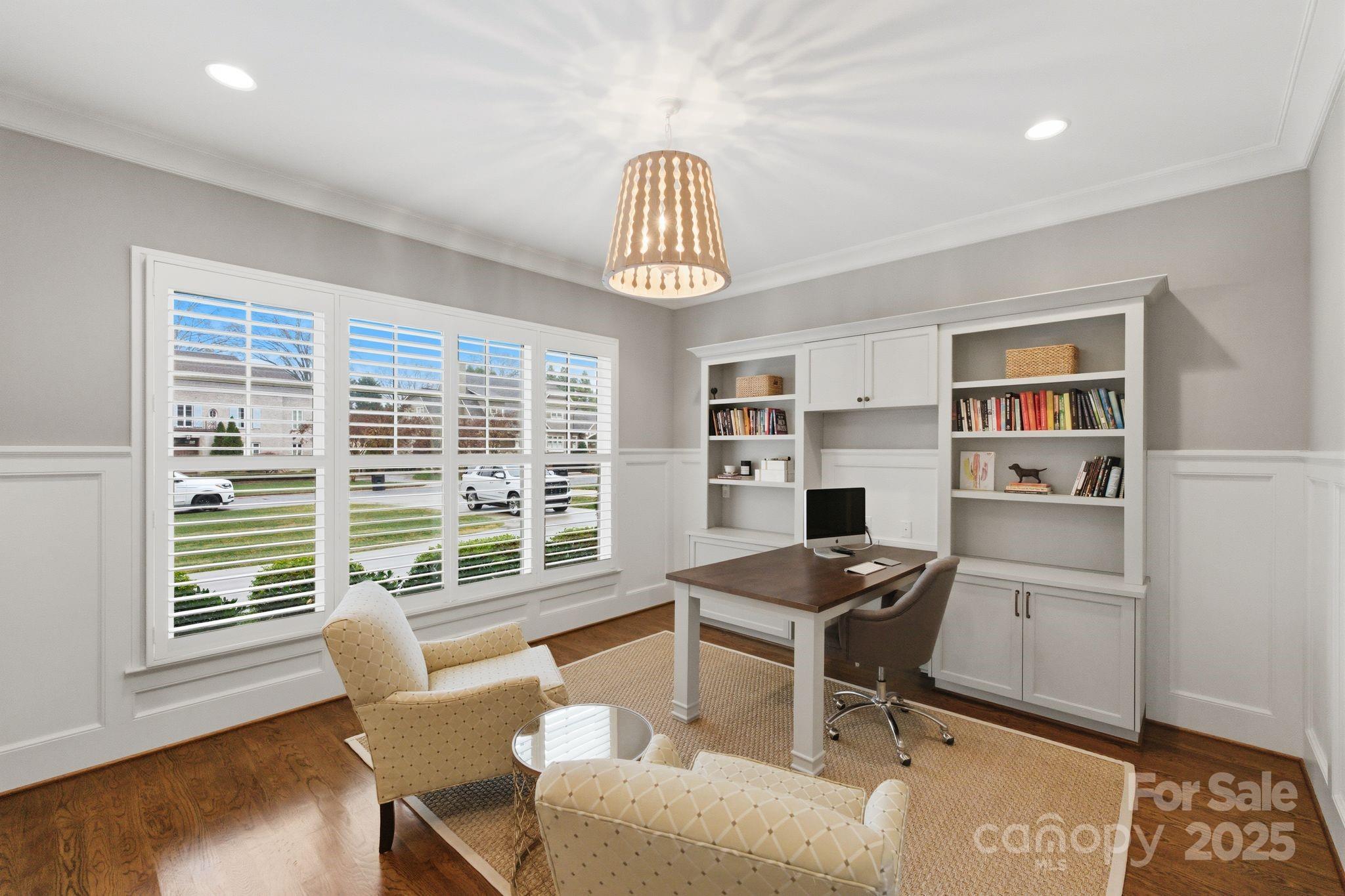 Charlotte, North Carolina 28211, United States, 5 Bedrooms Bedrooms, ,5 BathroomsBathrooms,Residential,Active,251927