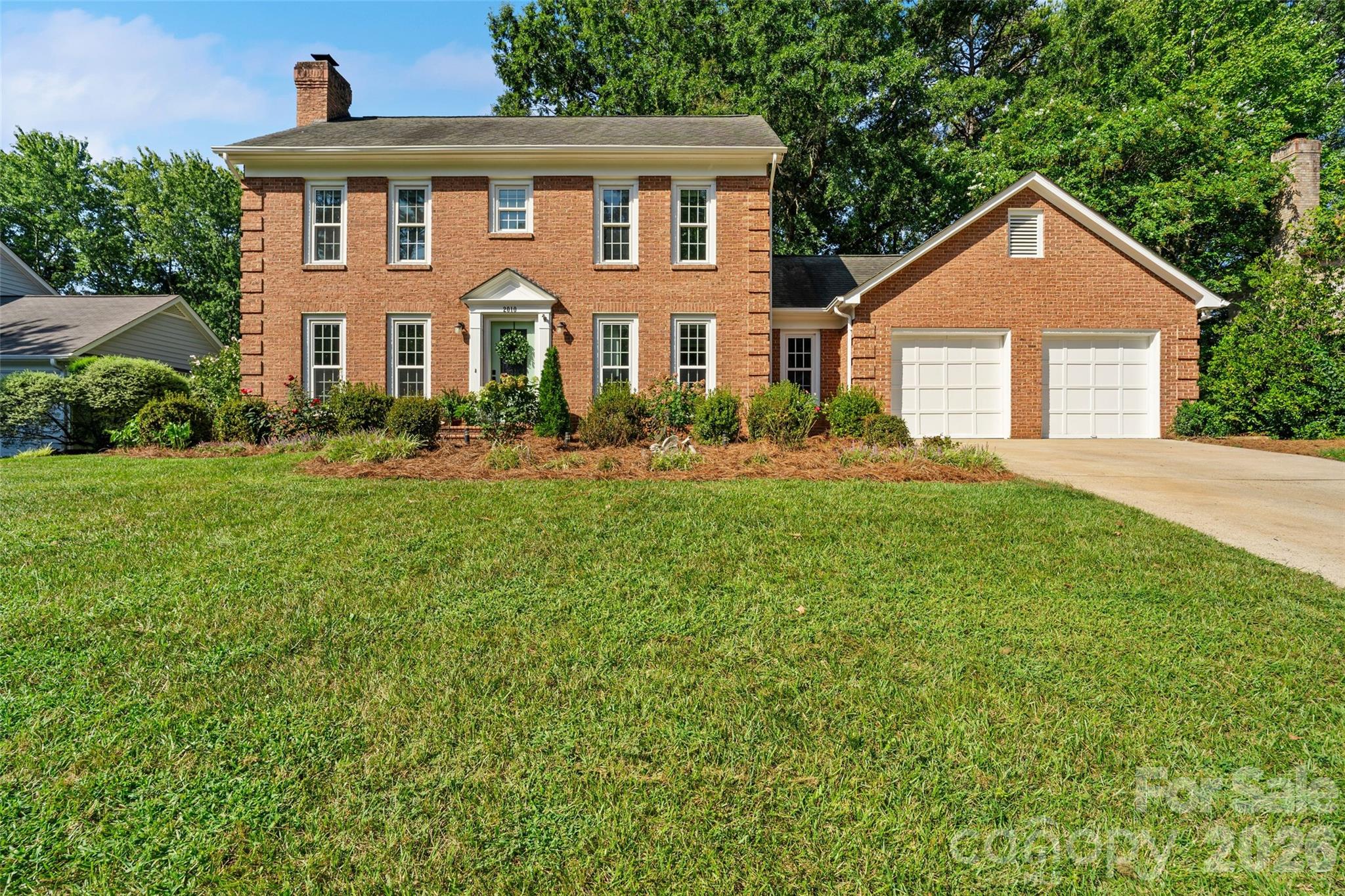 2010 Glendalough Lane