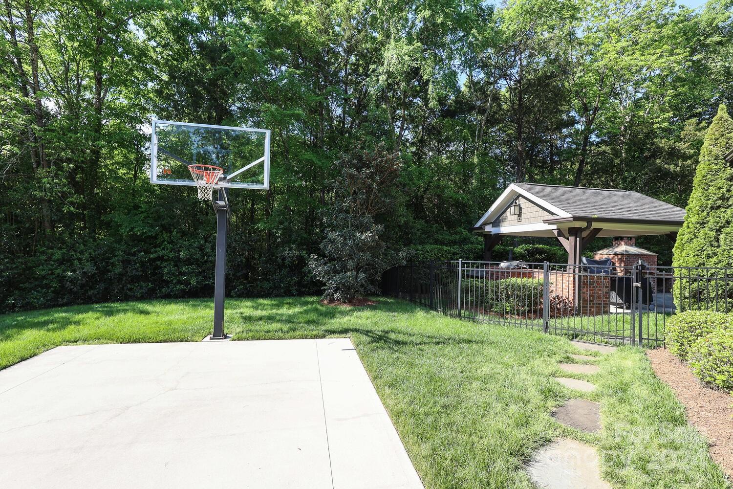 Sharon Hills - Residential