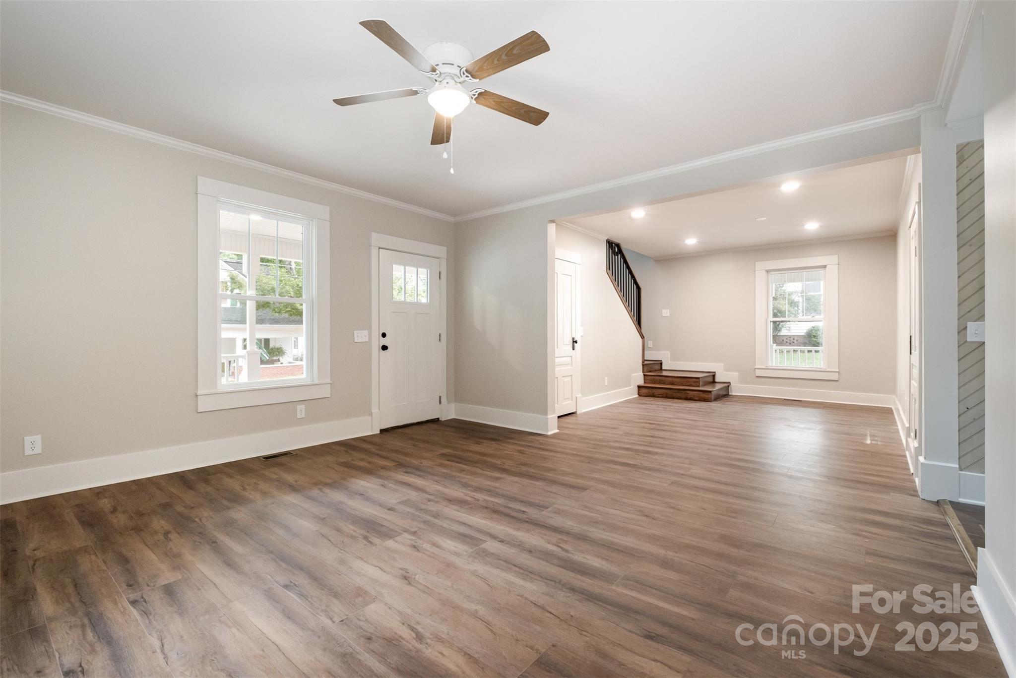 340 W Center Avenue