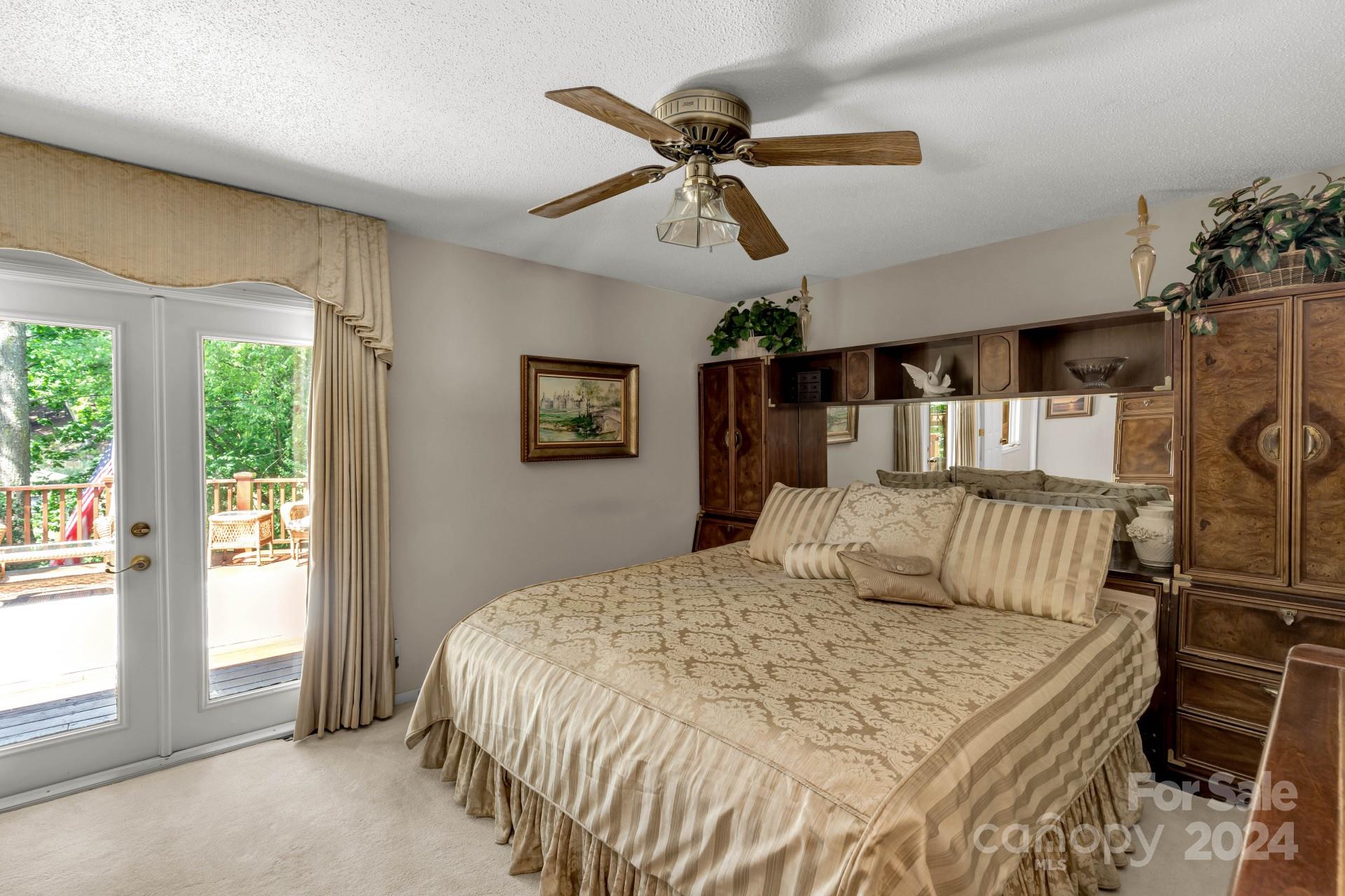 Tega Cay - Residential