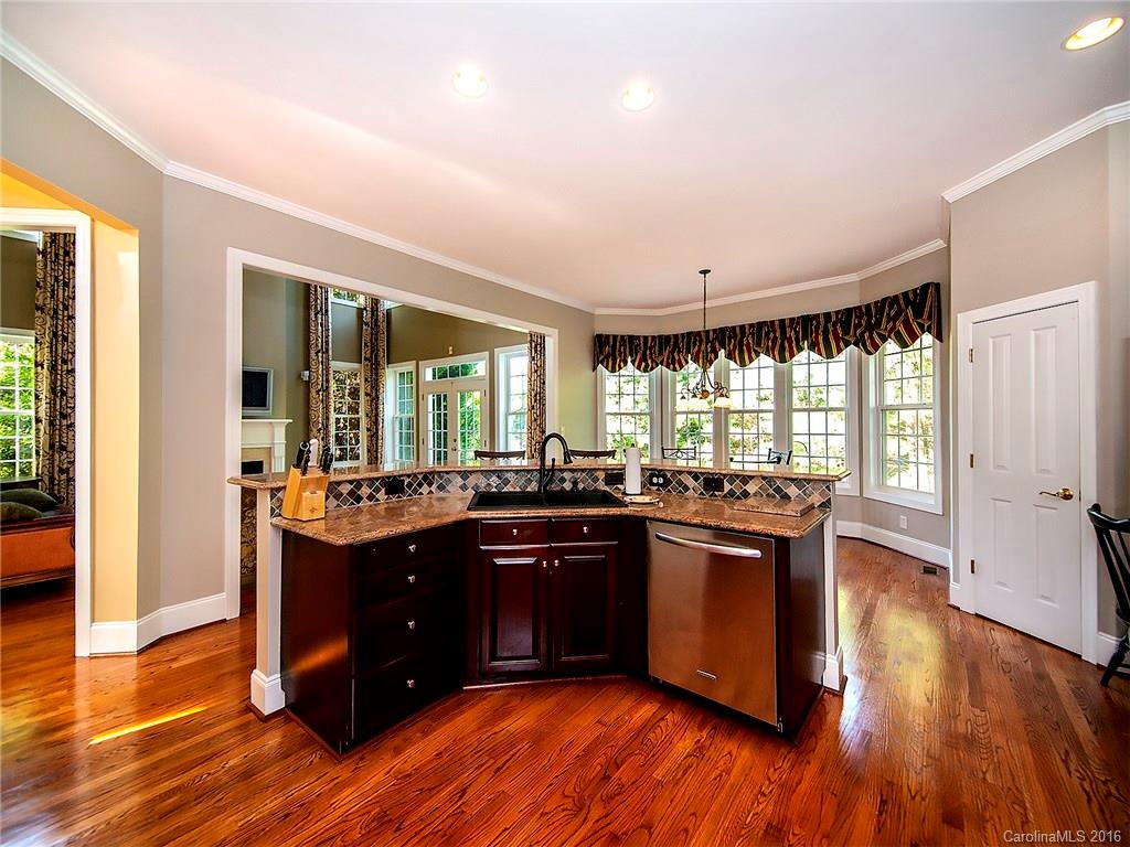 Lake shore - Residential