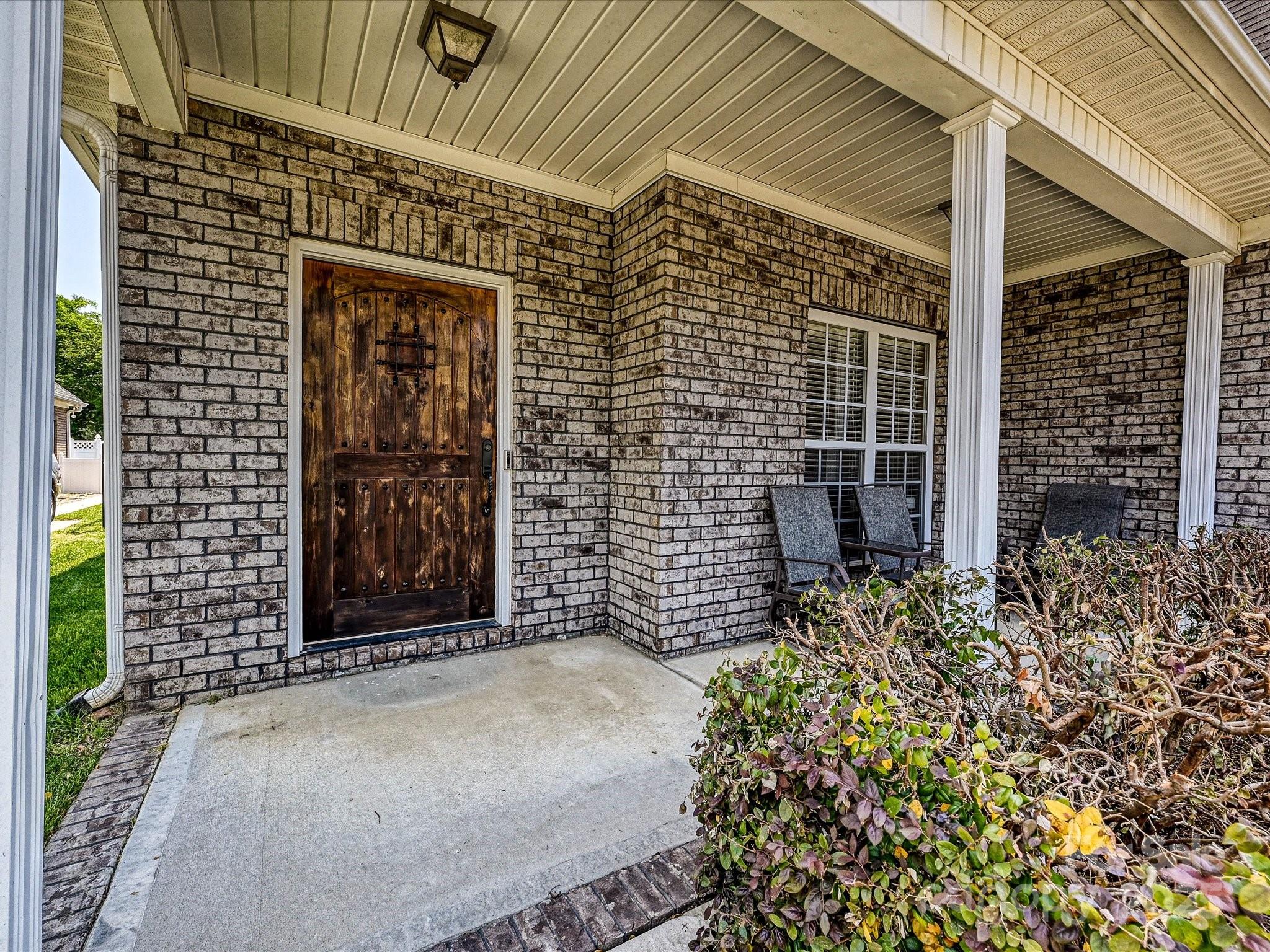 4562 Lanstone Court SW