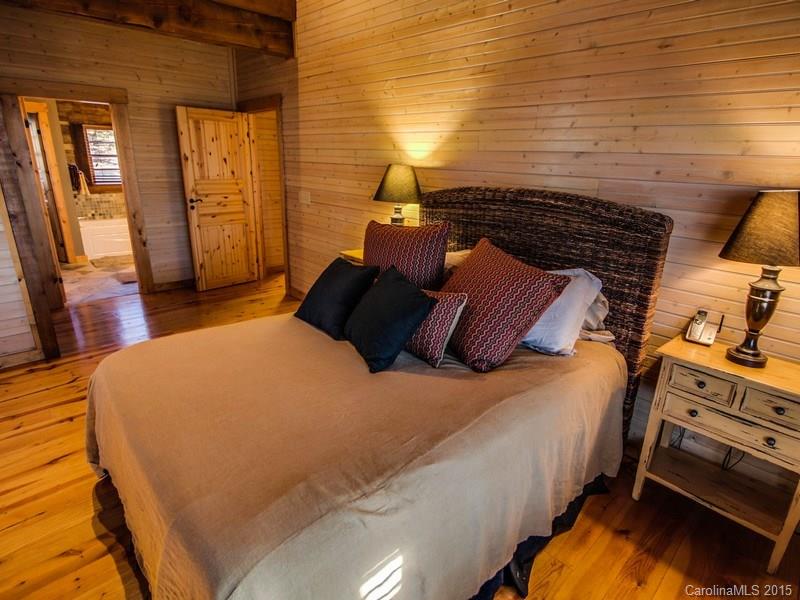 Pinnacle Falls - Residential