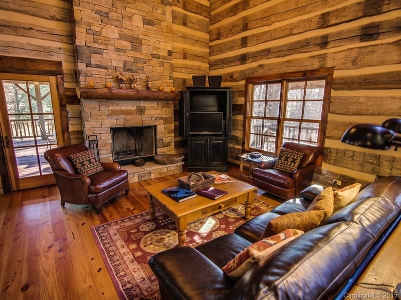 Pinnacle Falls - Residential