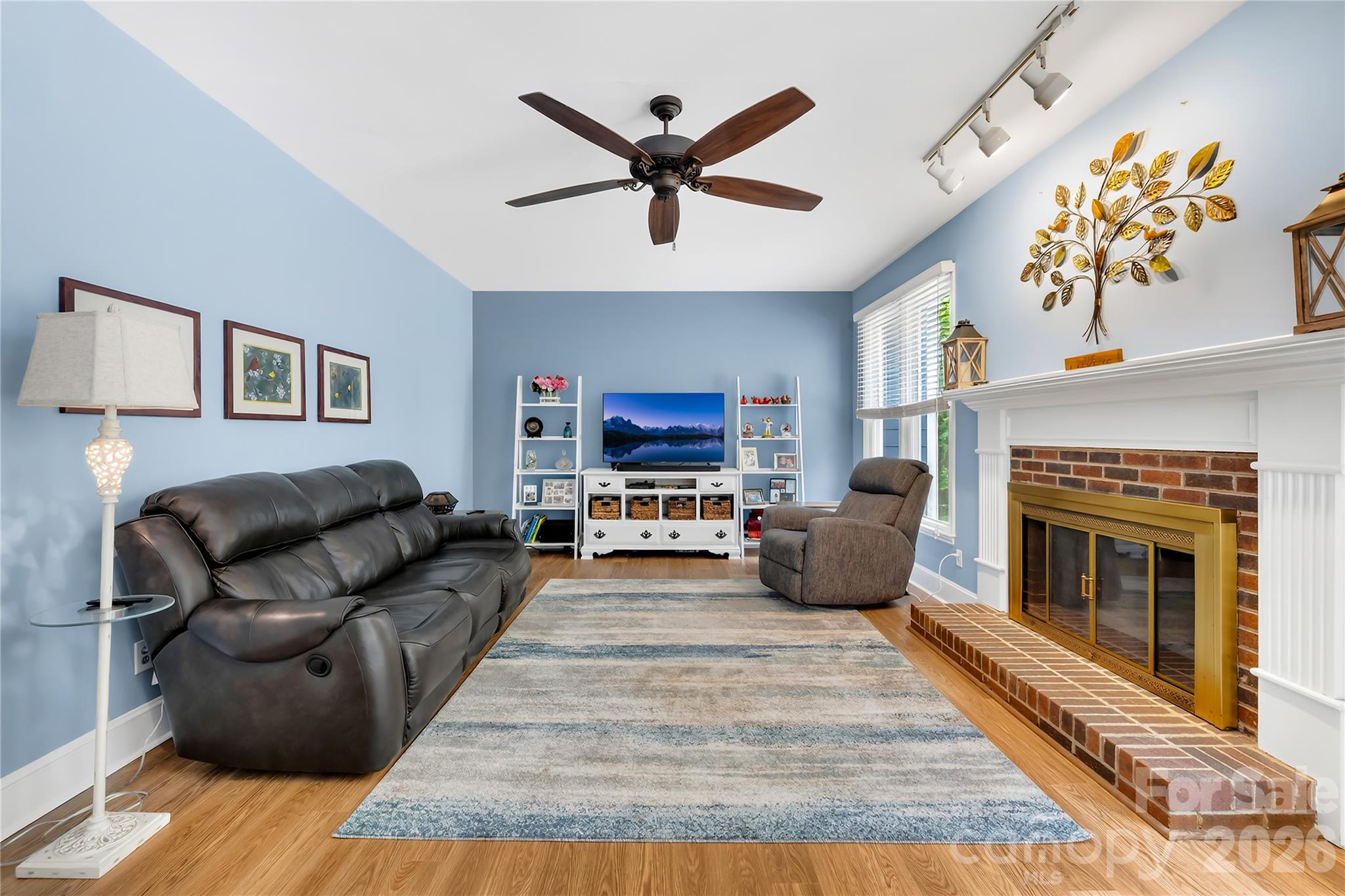 Red Oaks - Residential