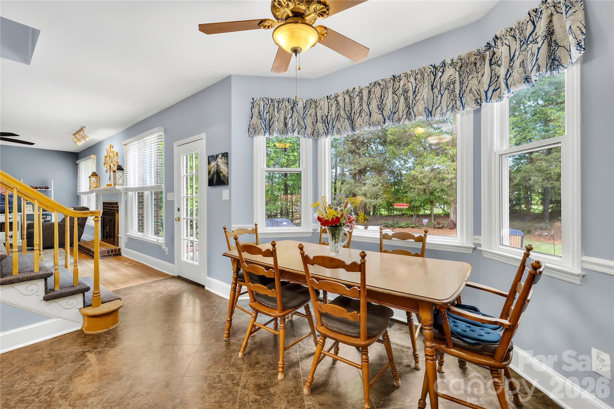 Red Oaks - Residential