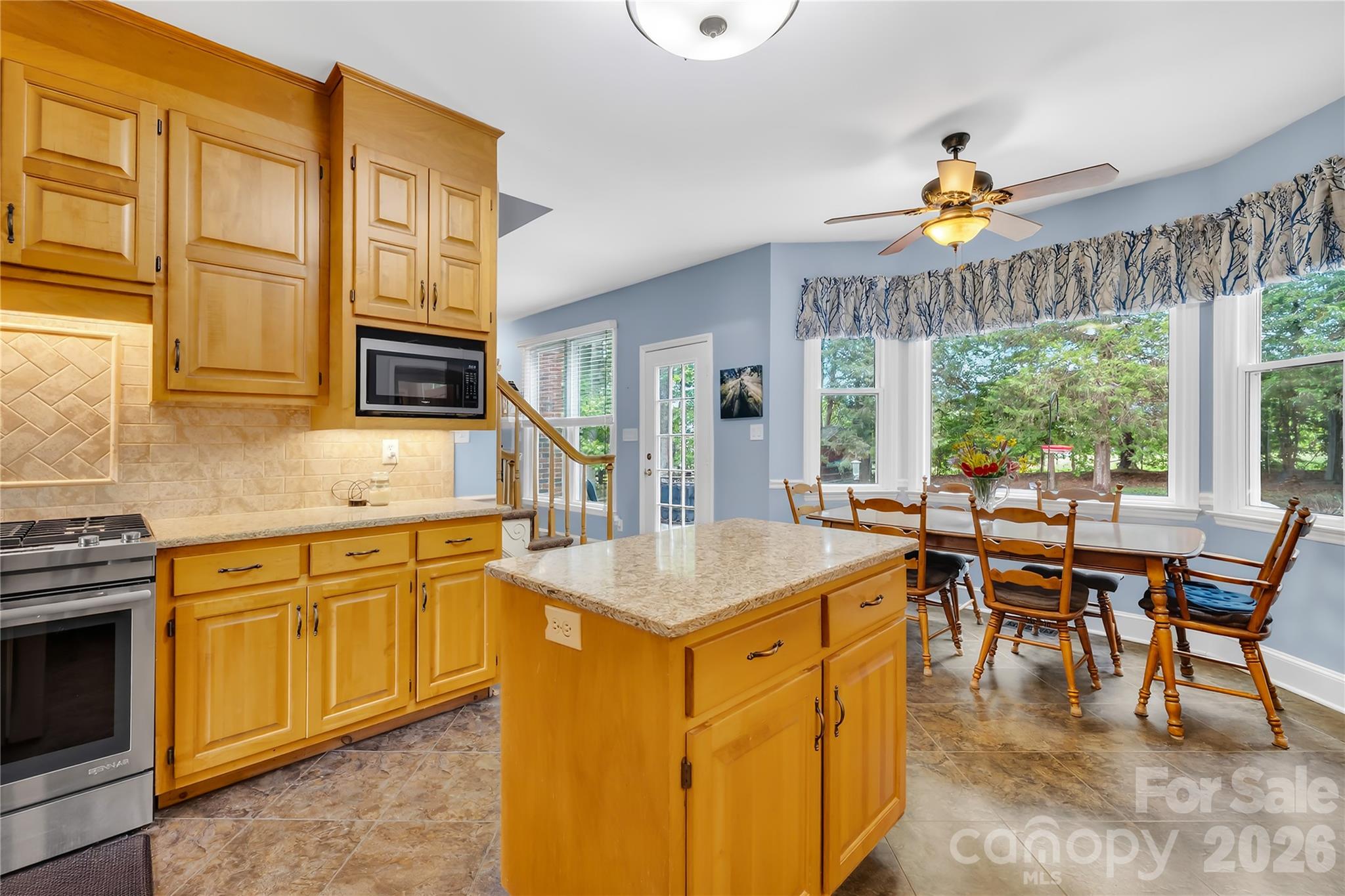 Red Oaks - Residential