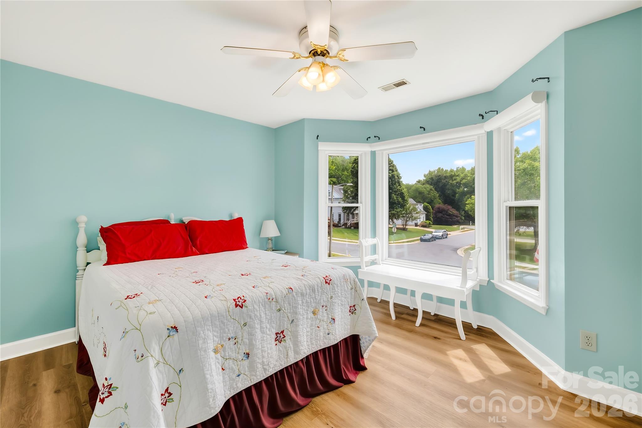 Red Oaks - Residential