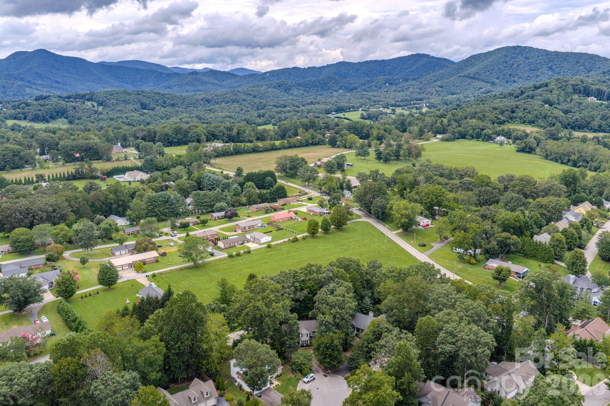 Holcombe Woods - Residential