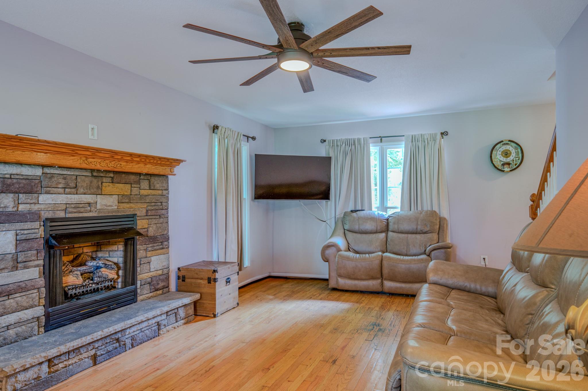 Holcombe Woods - Residential