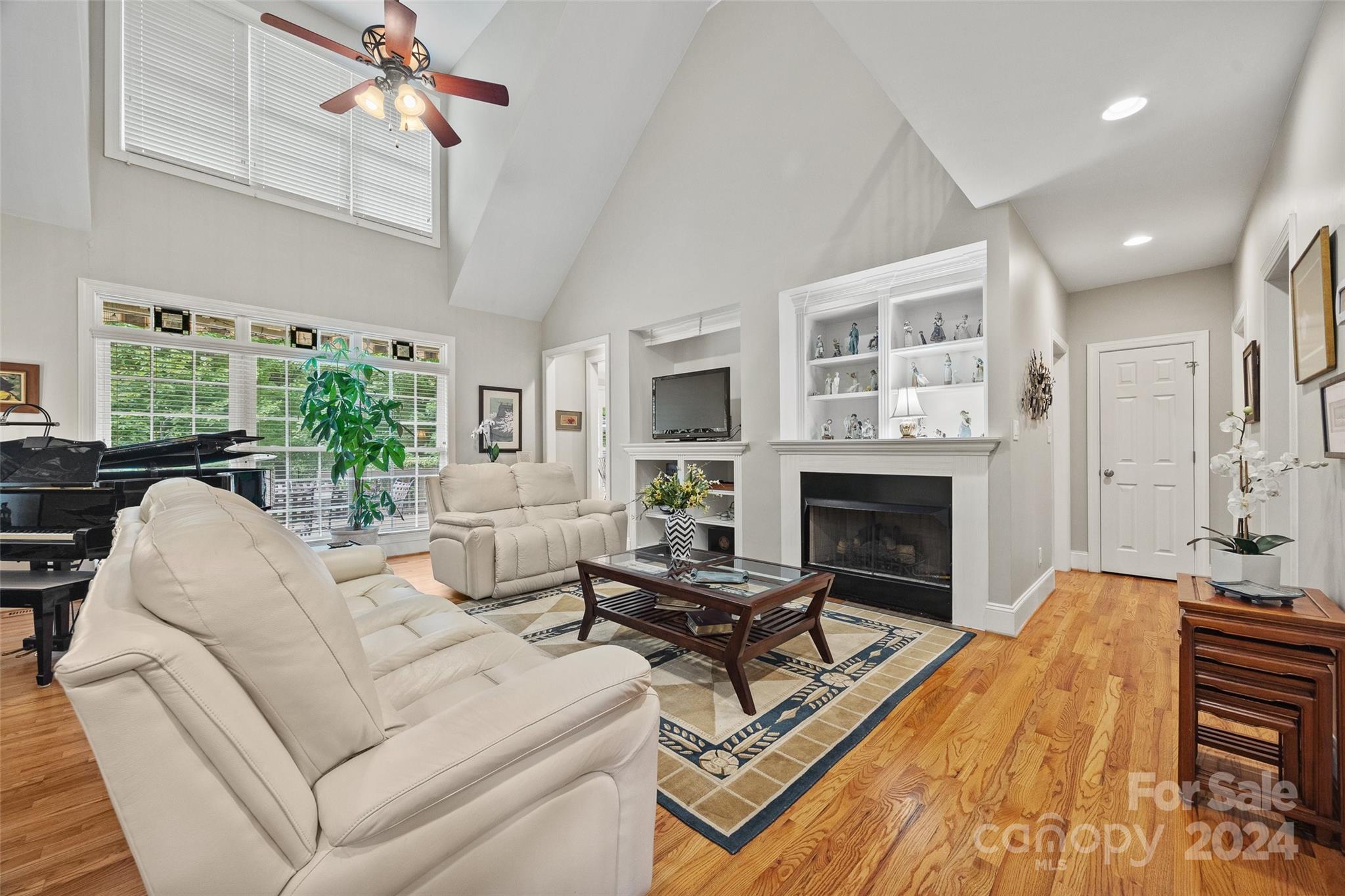 The Coves - Residential