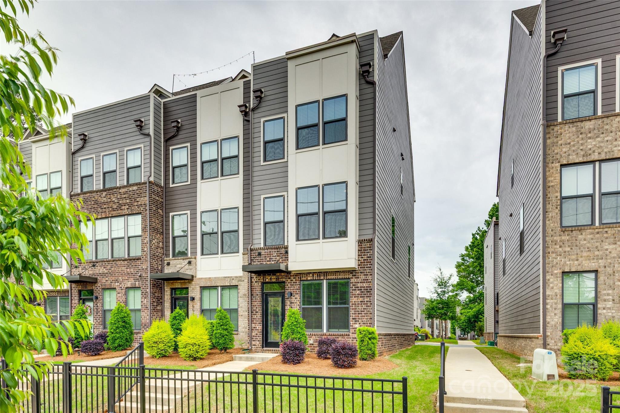 556 Billingsley Road