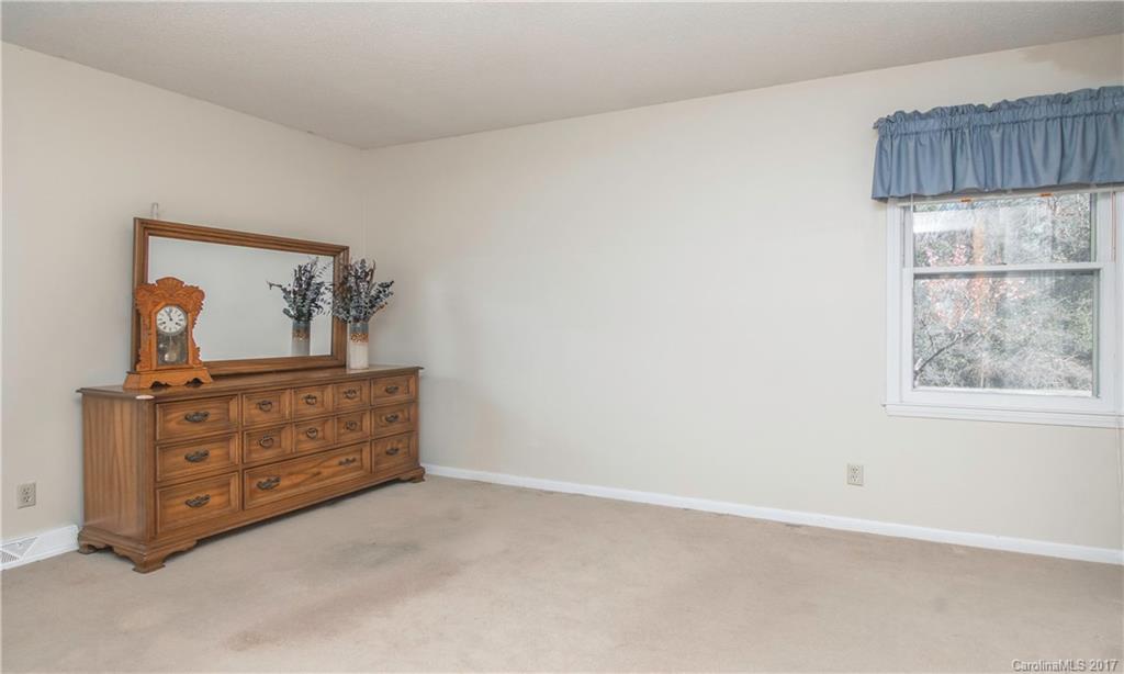 Olde Williamsburg - Residential