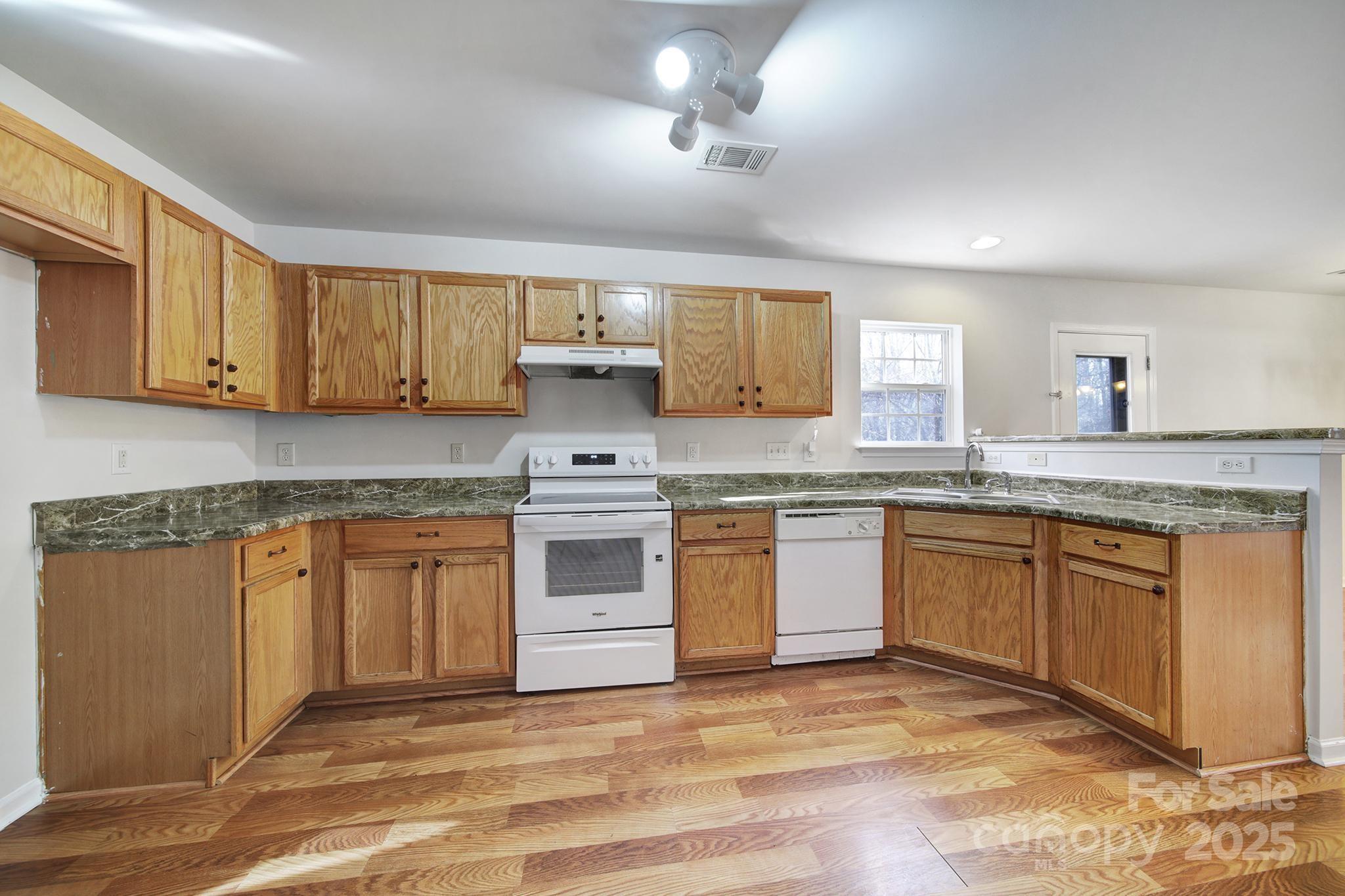 Cindy Park - Residential