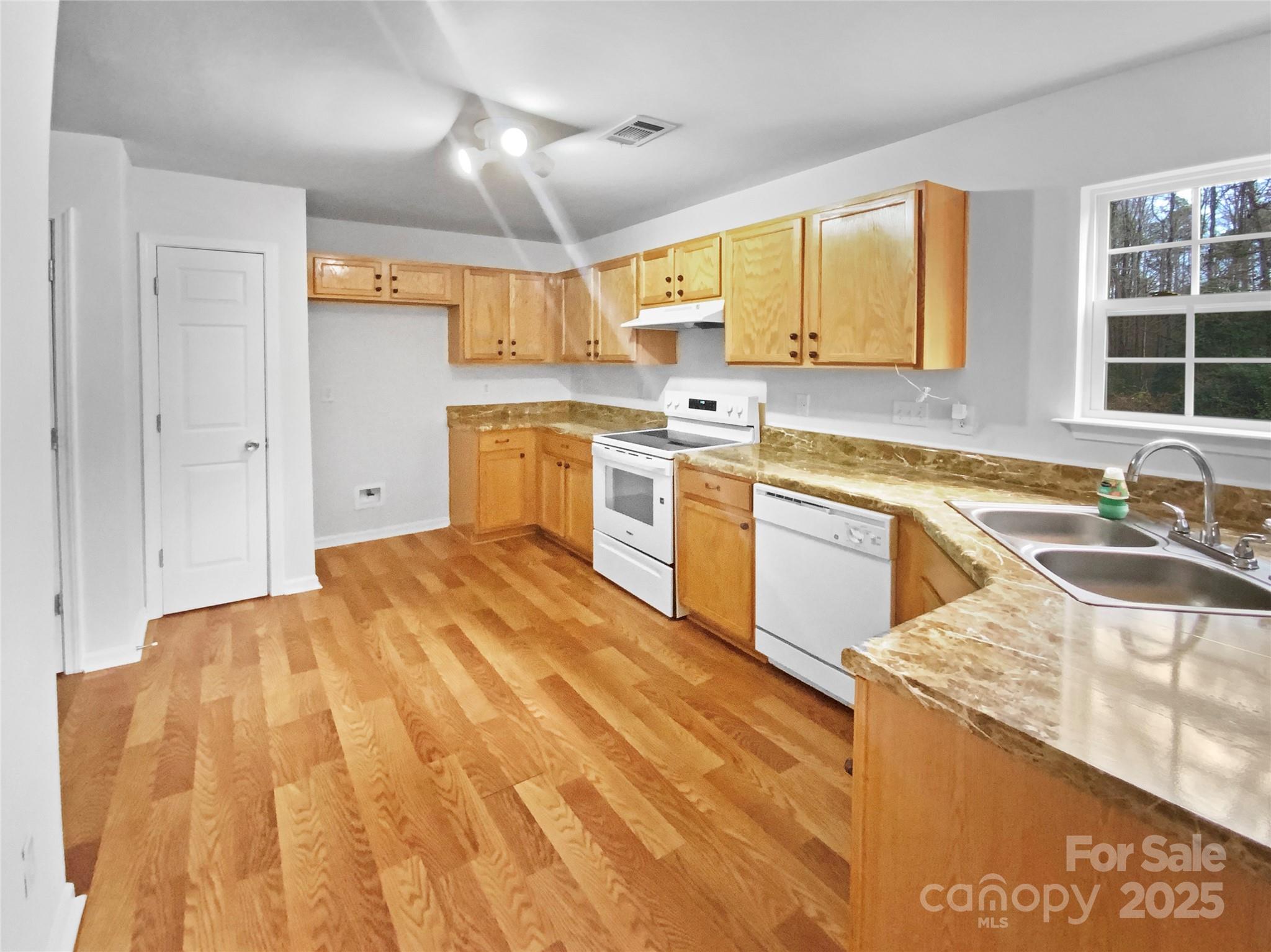 2134 Cindy Creek Lane