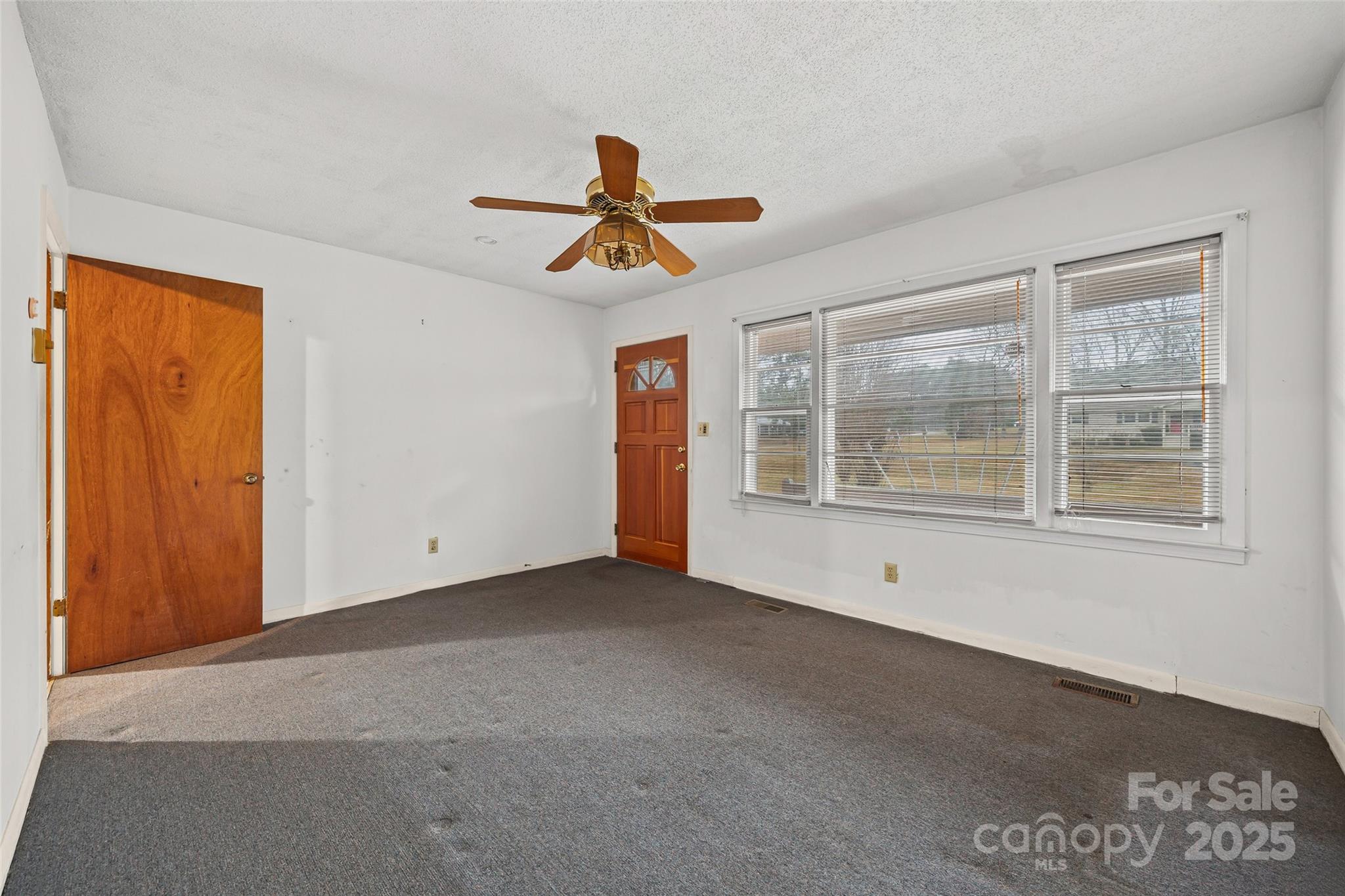 546 Foster heights Drive