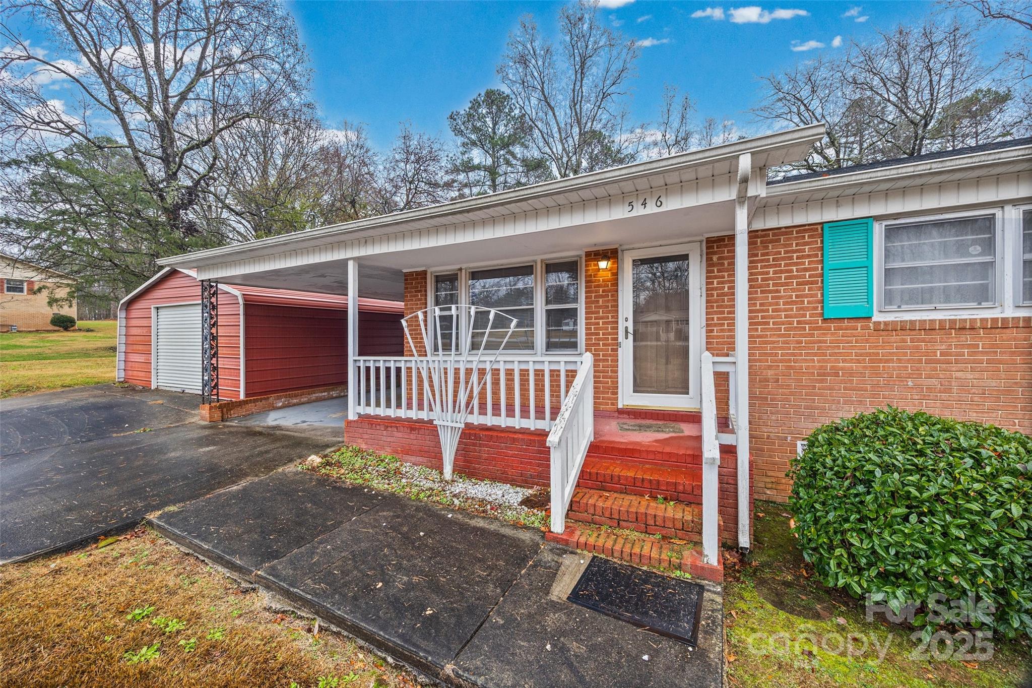 546 Foster heights Drive