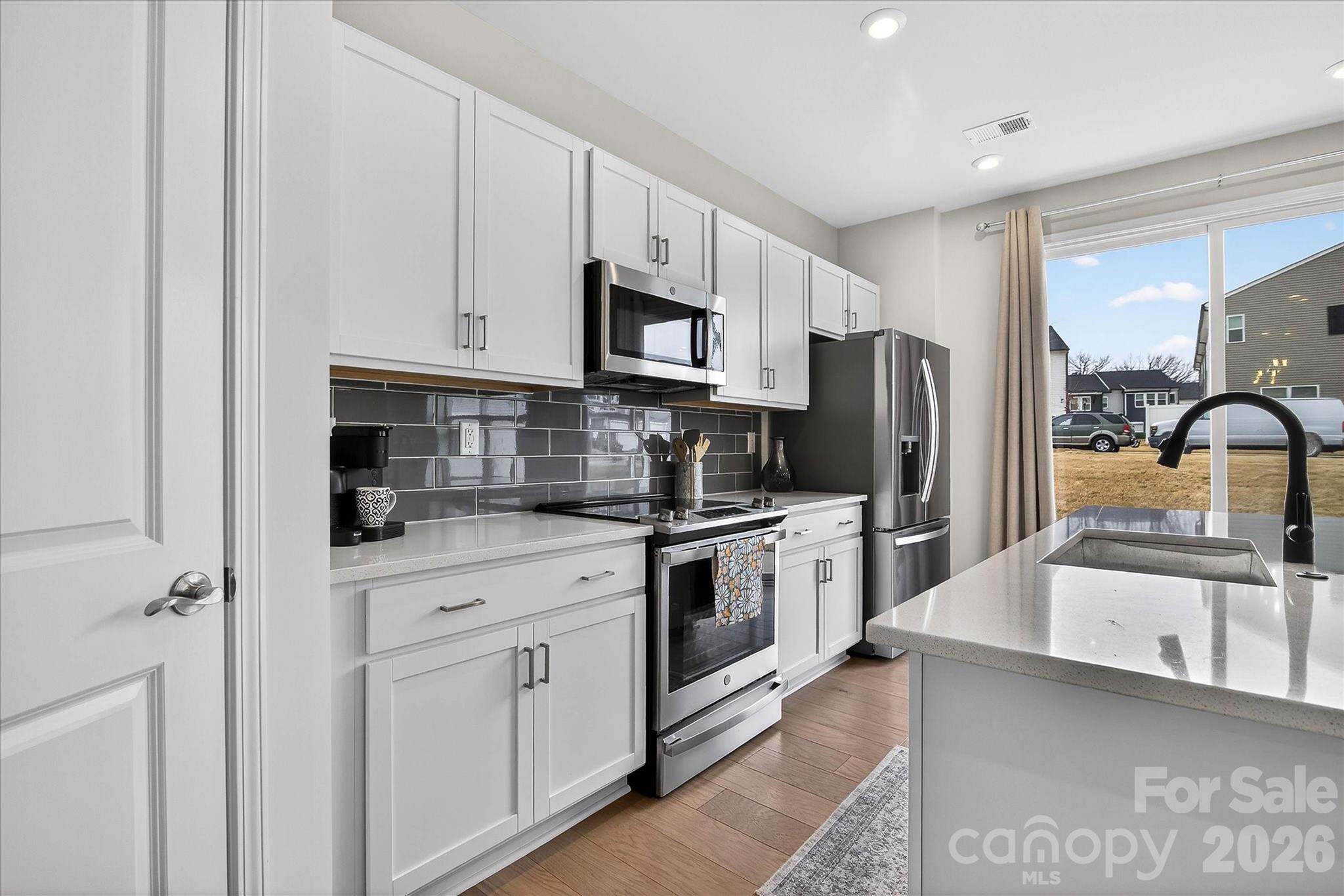 Fifteen 15 Cannon - Residential