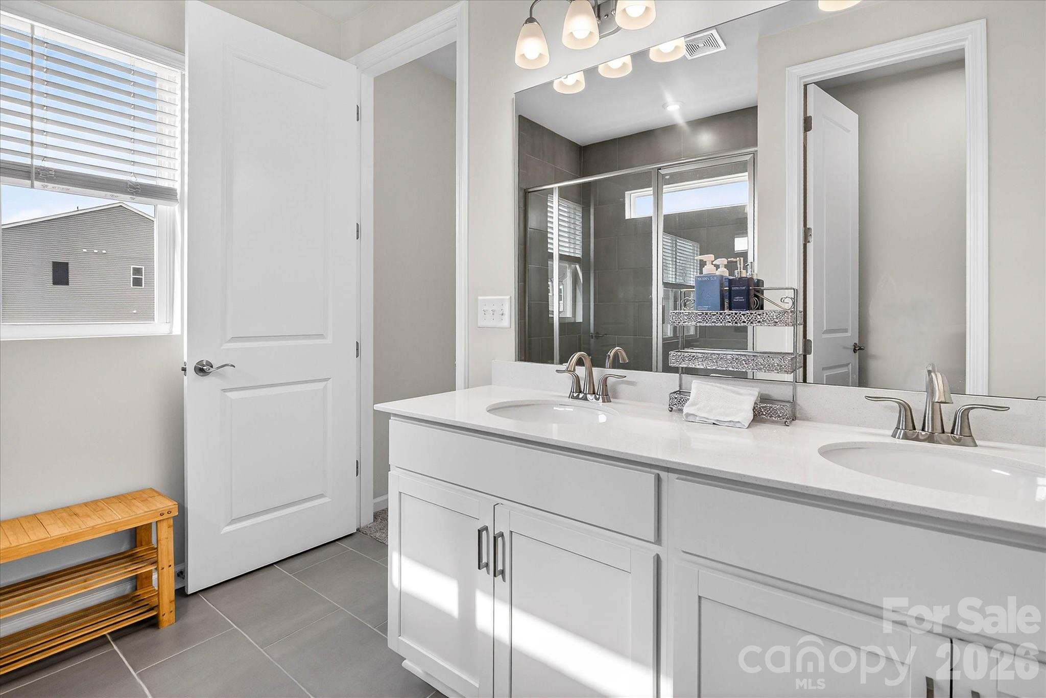 Fifteen 15 Cannon - Residential