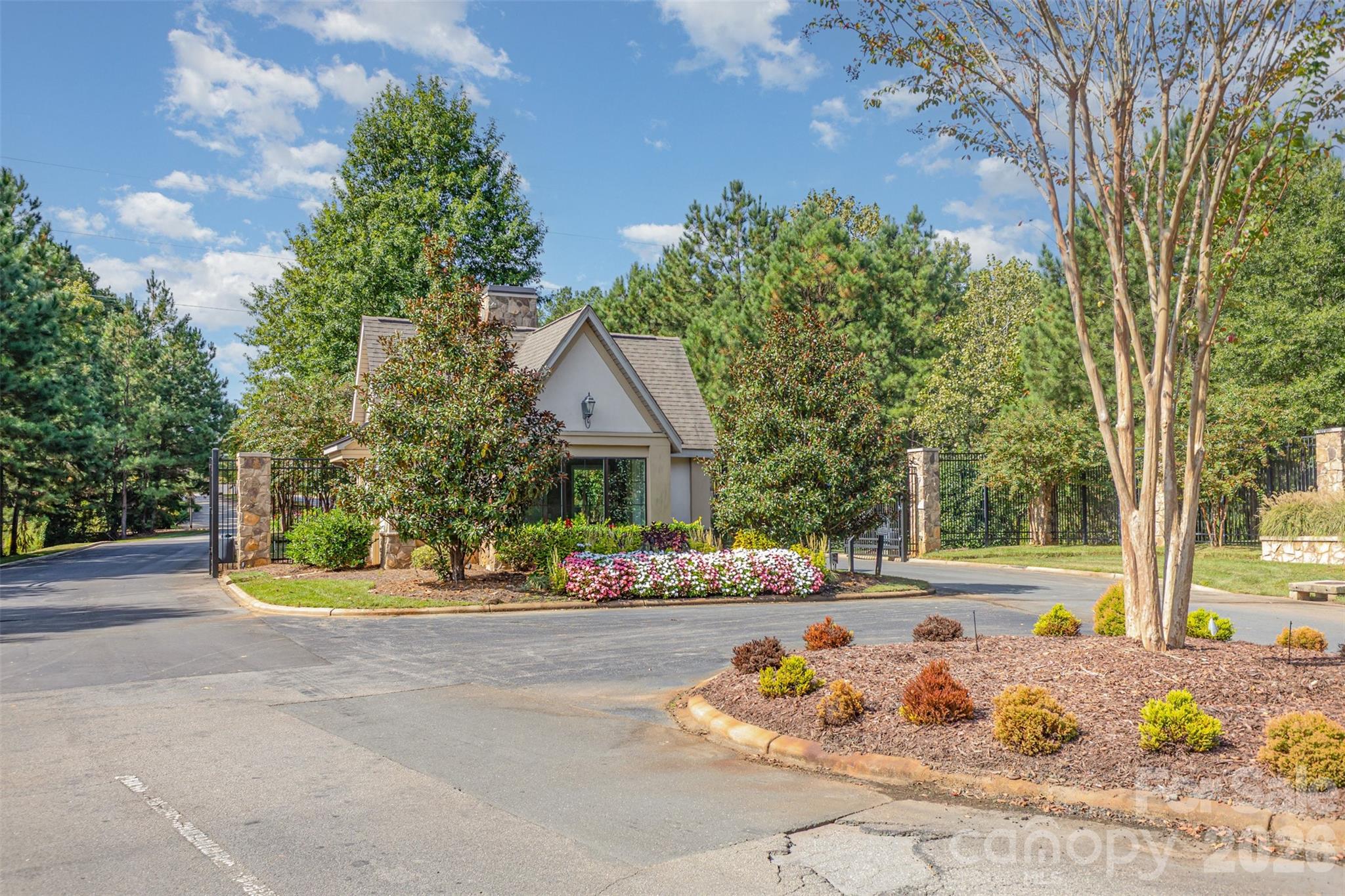 Riverchase Estates - Land