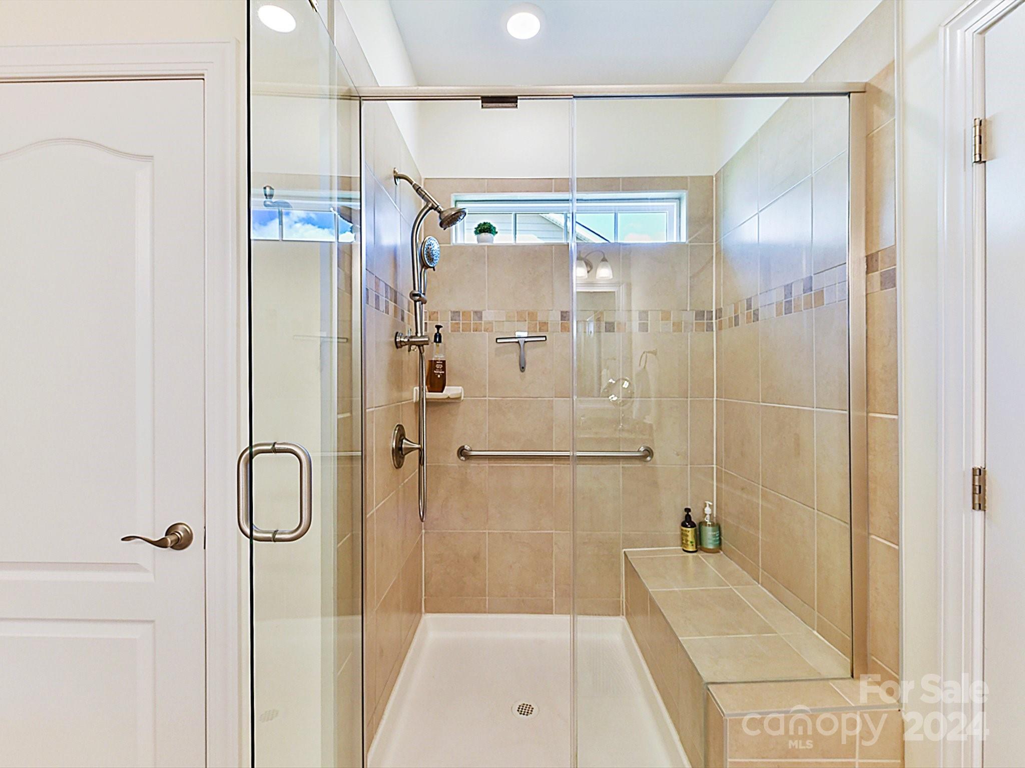 Tree Tops - Residential