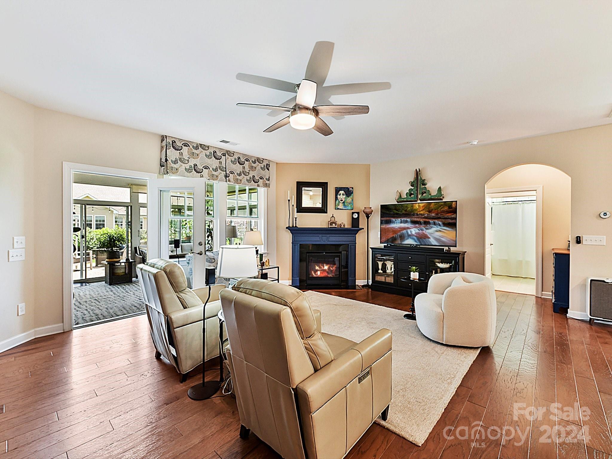 Tree Tops - Residential