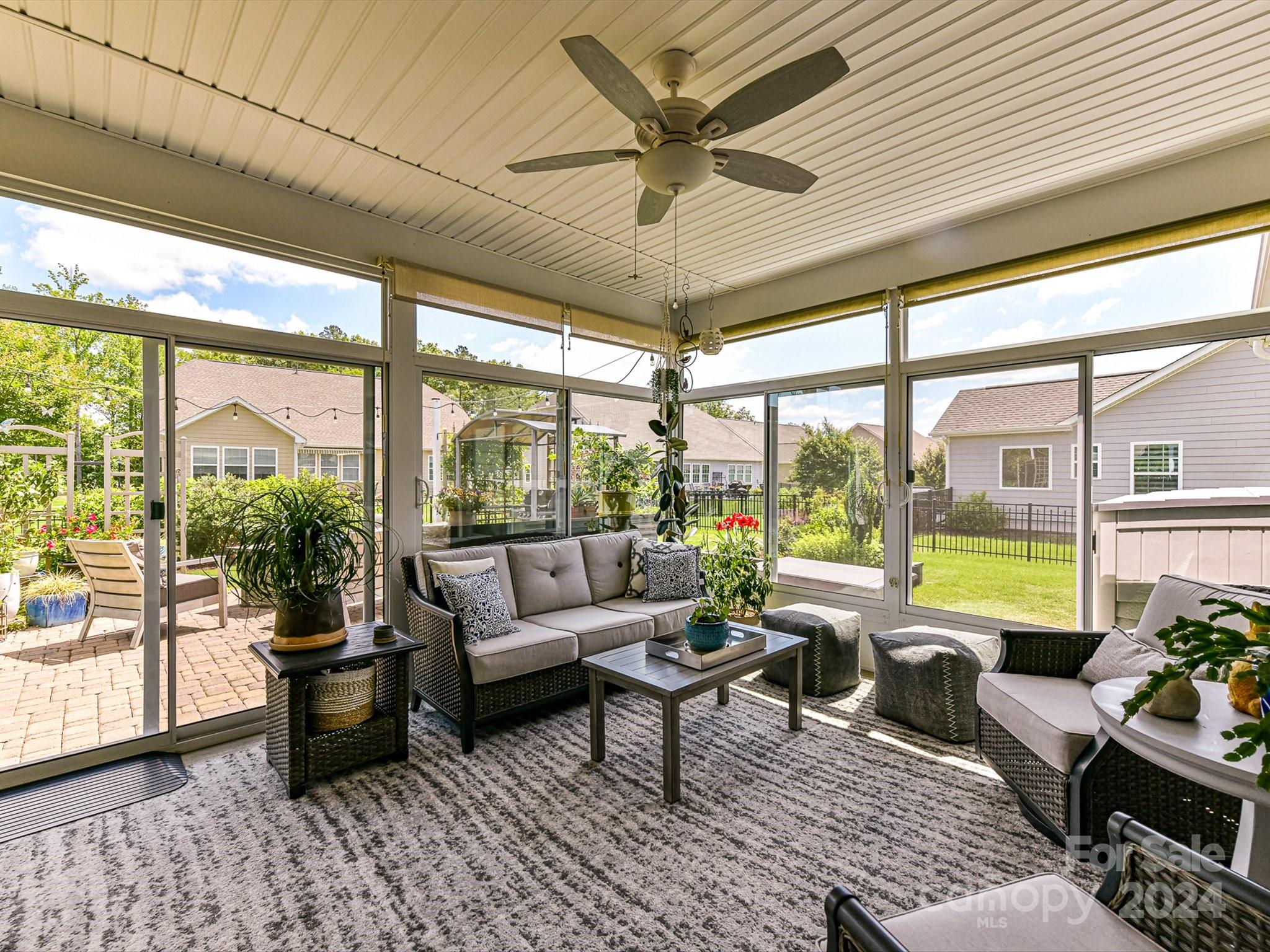 Tree Tops - Residential