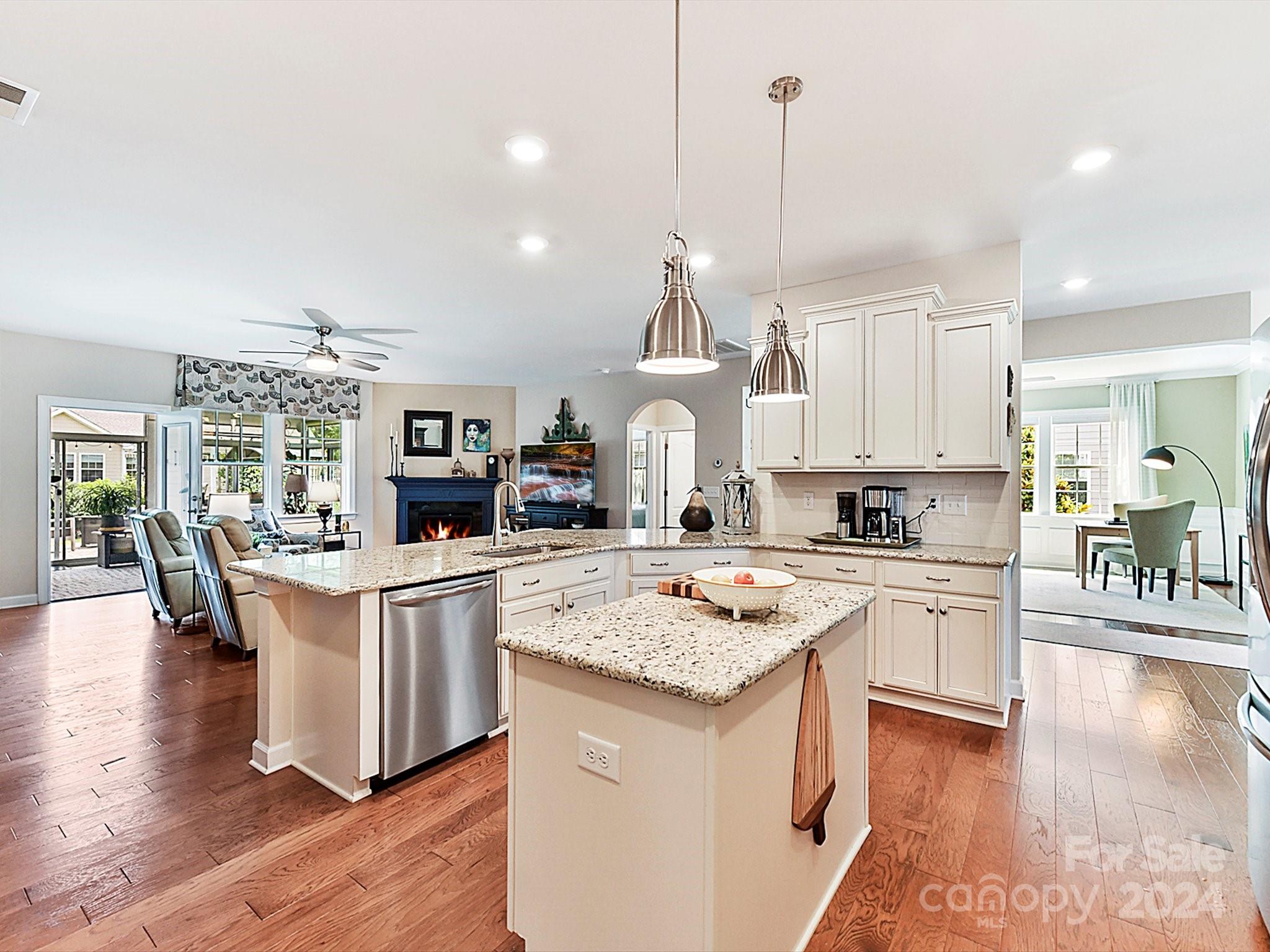 Tree Tops - Residential