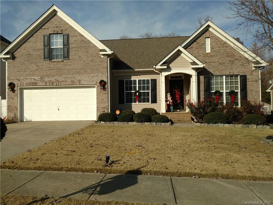 Beautiful 1.5 story home; Spacious, Open Floor Plan, Formal Dining, Breakfast Room, Kitchen open to Family Room, Master Suite, Office, hardwoods & wood laminate, Enjoy morning coffee on the Screened Porch that overlooks the in-ground pool, Fenced back yard. Immaculately maintained. 2 Car Garage, With increased monthly rent, Owner can leave furniture.