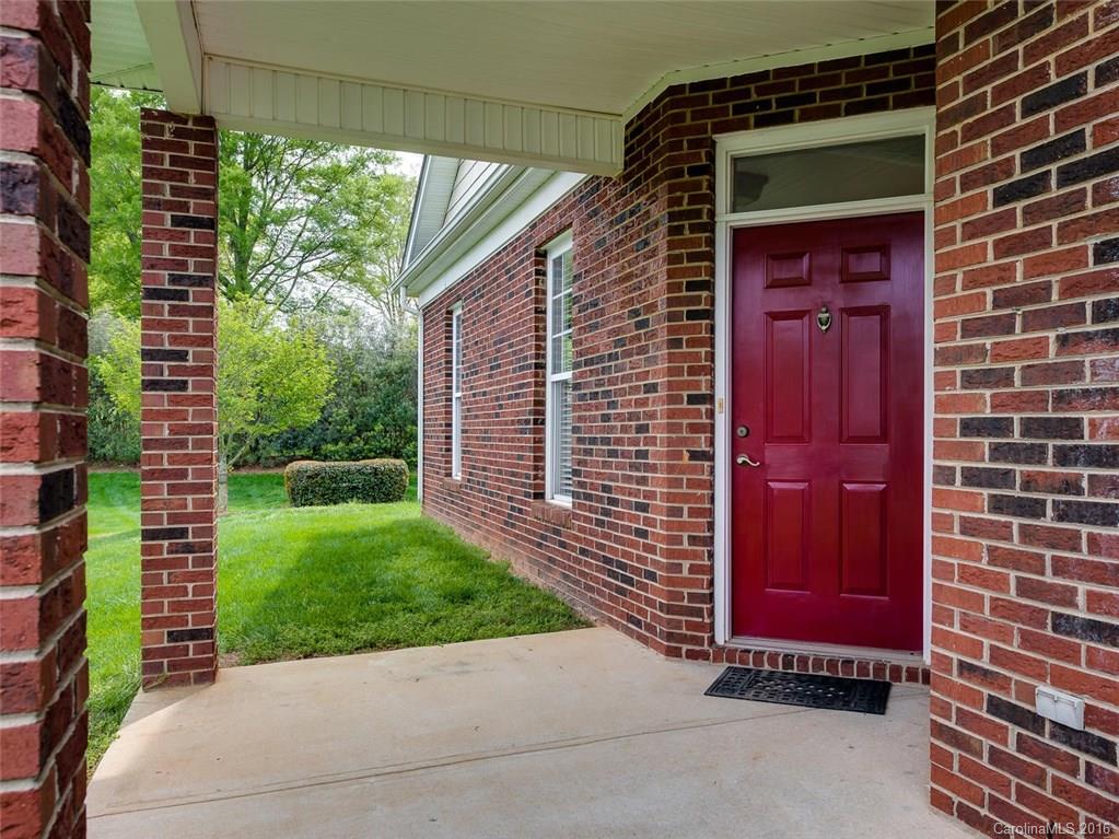 Mint Lake Village - Residential