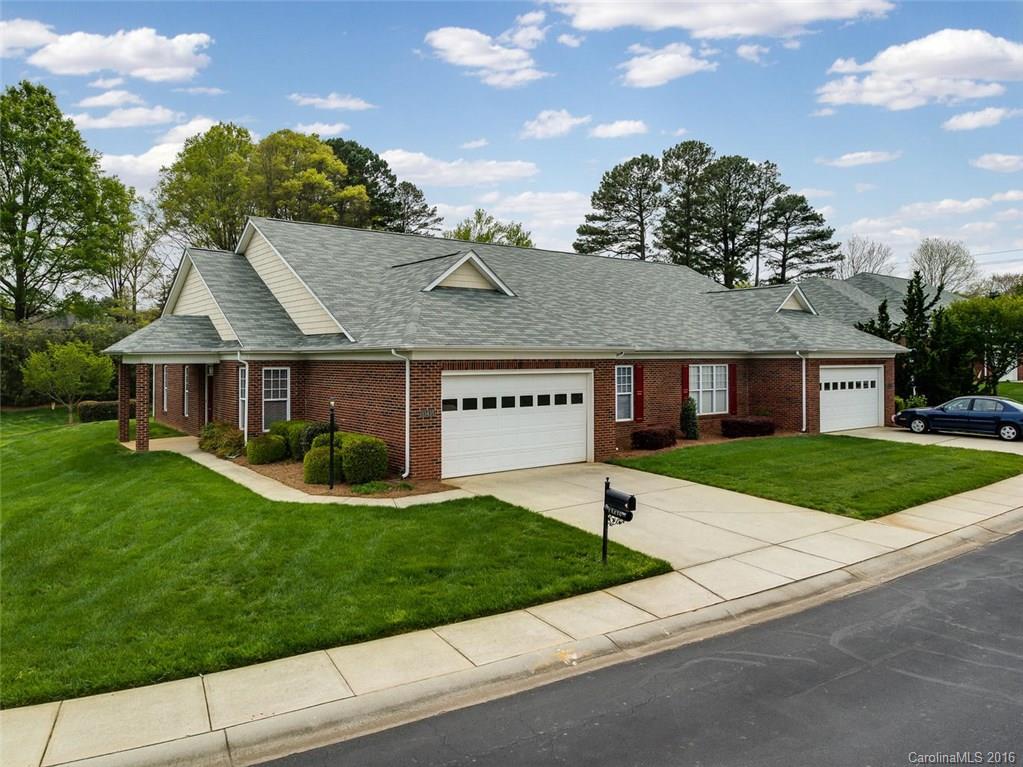 Mint Lake Village - Residential