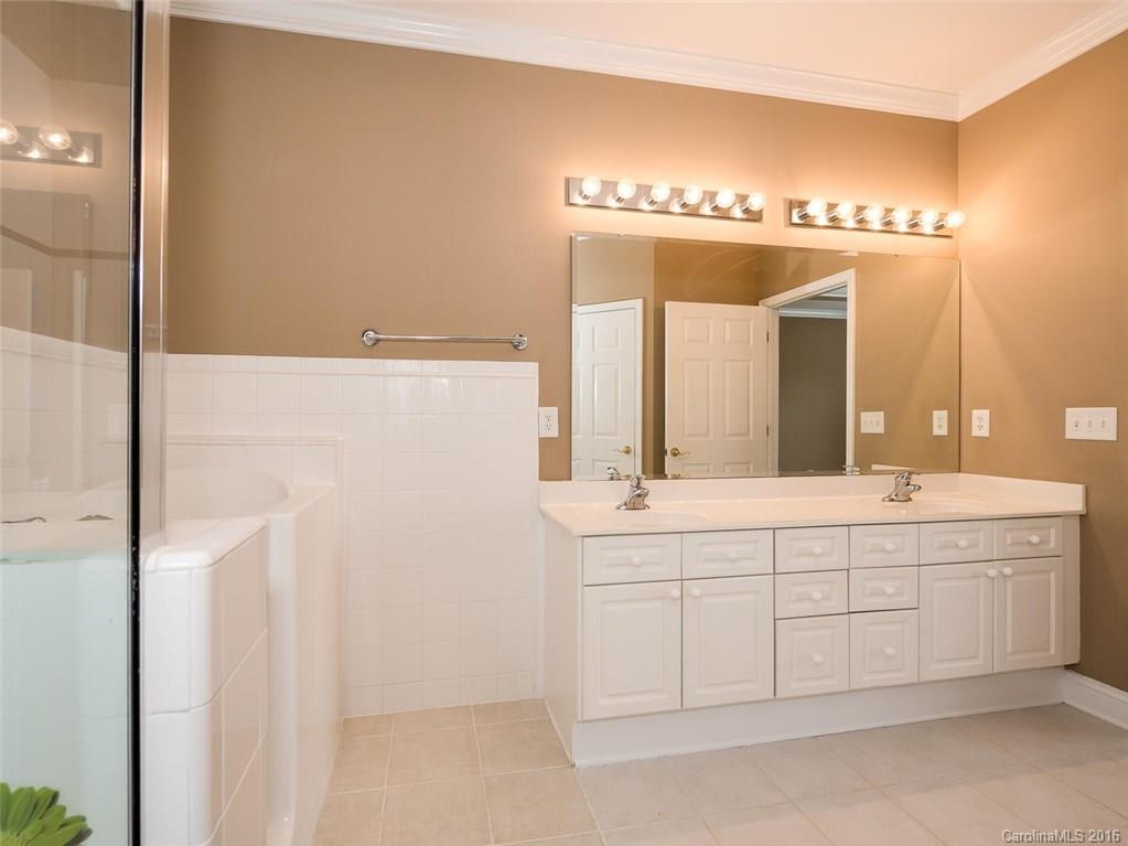 Mint Lake Village - Residential