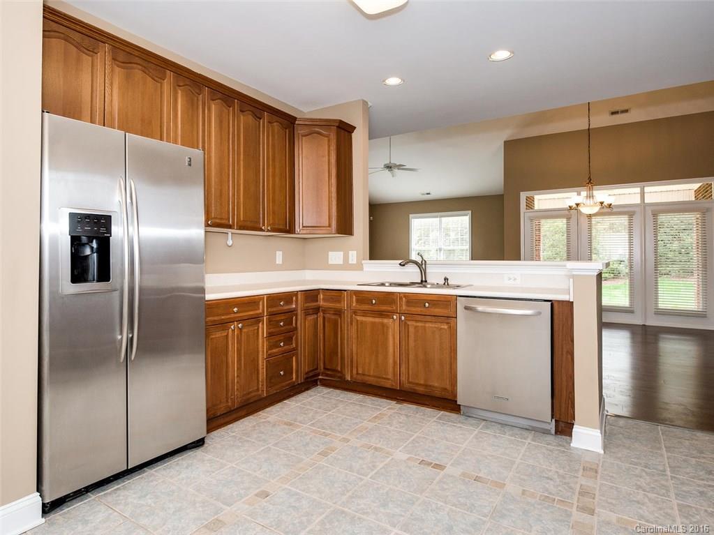 Mint Lake Village - Residential