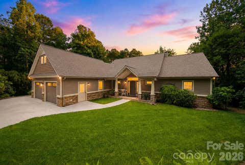 Photo of 104 Rivercliff Drive W, Connelly Springs, NC 28612 (MLS # 4397870)