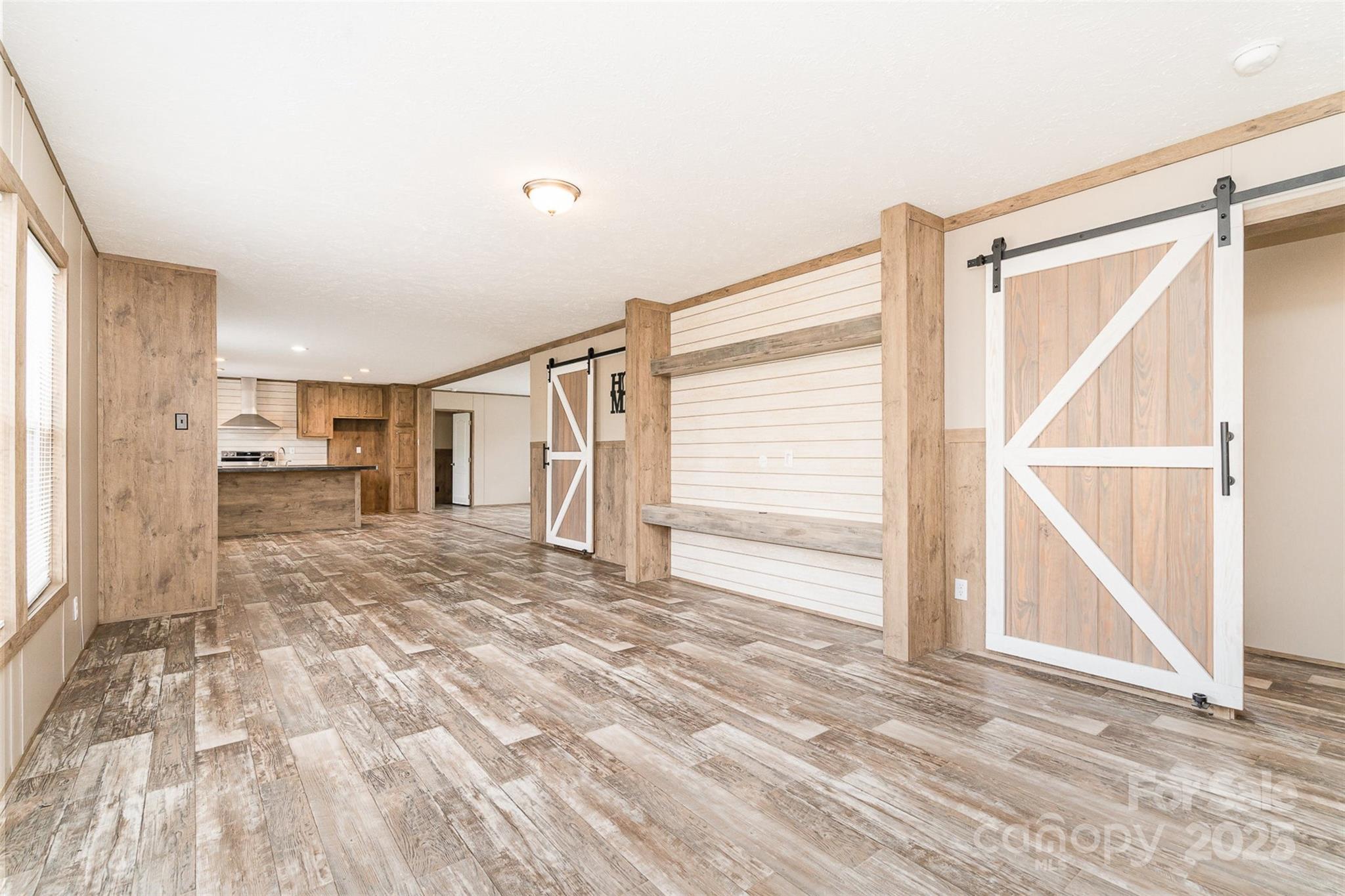 Kings Pointe - Residential