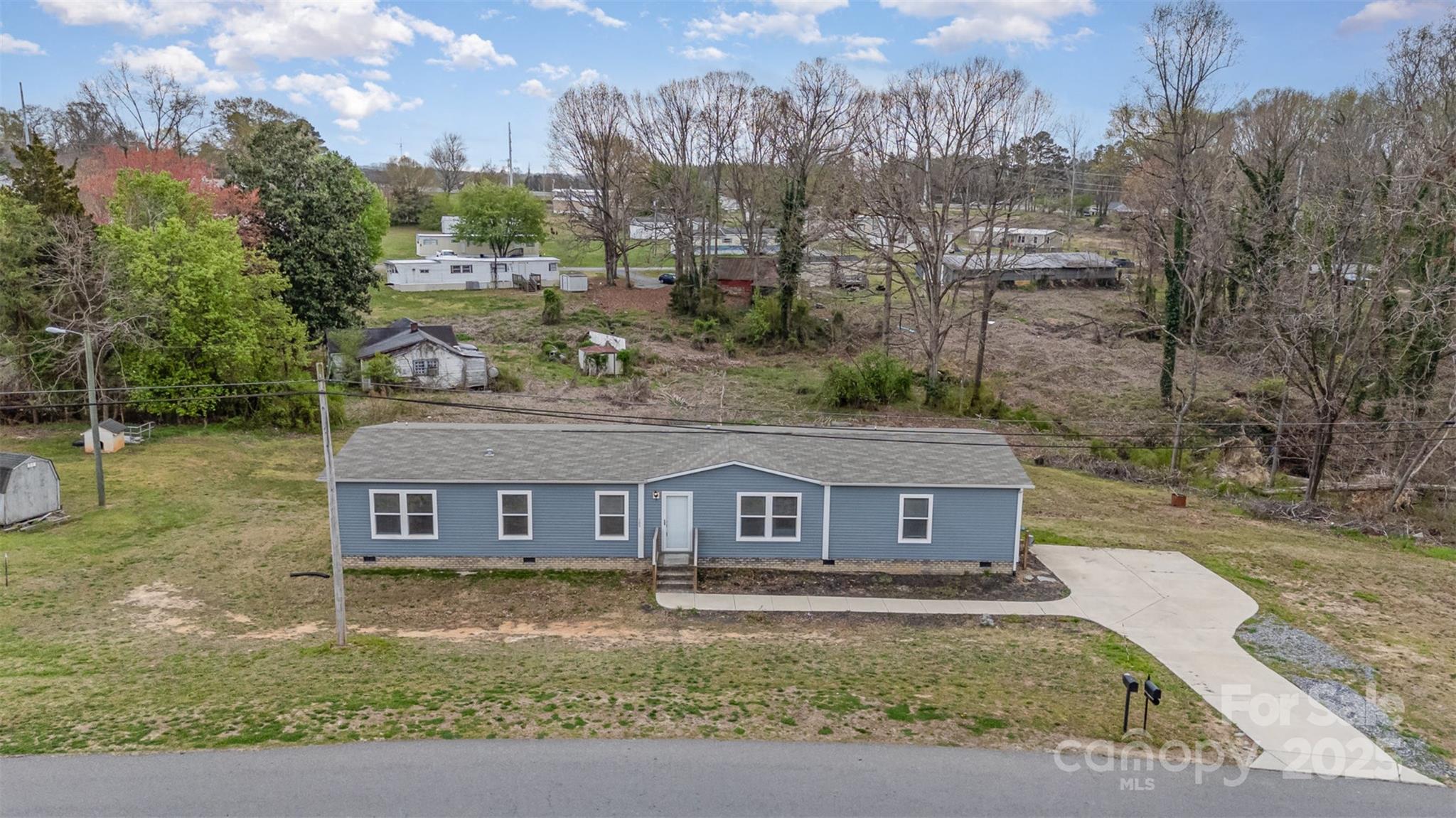 Kings Pointe - Residential