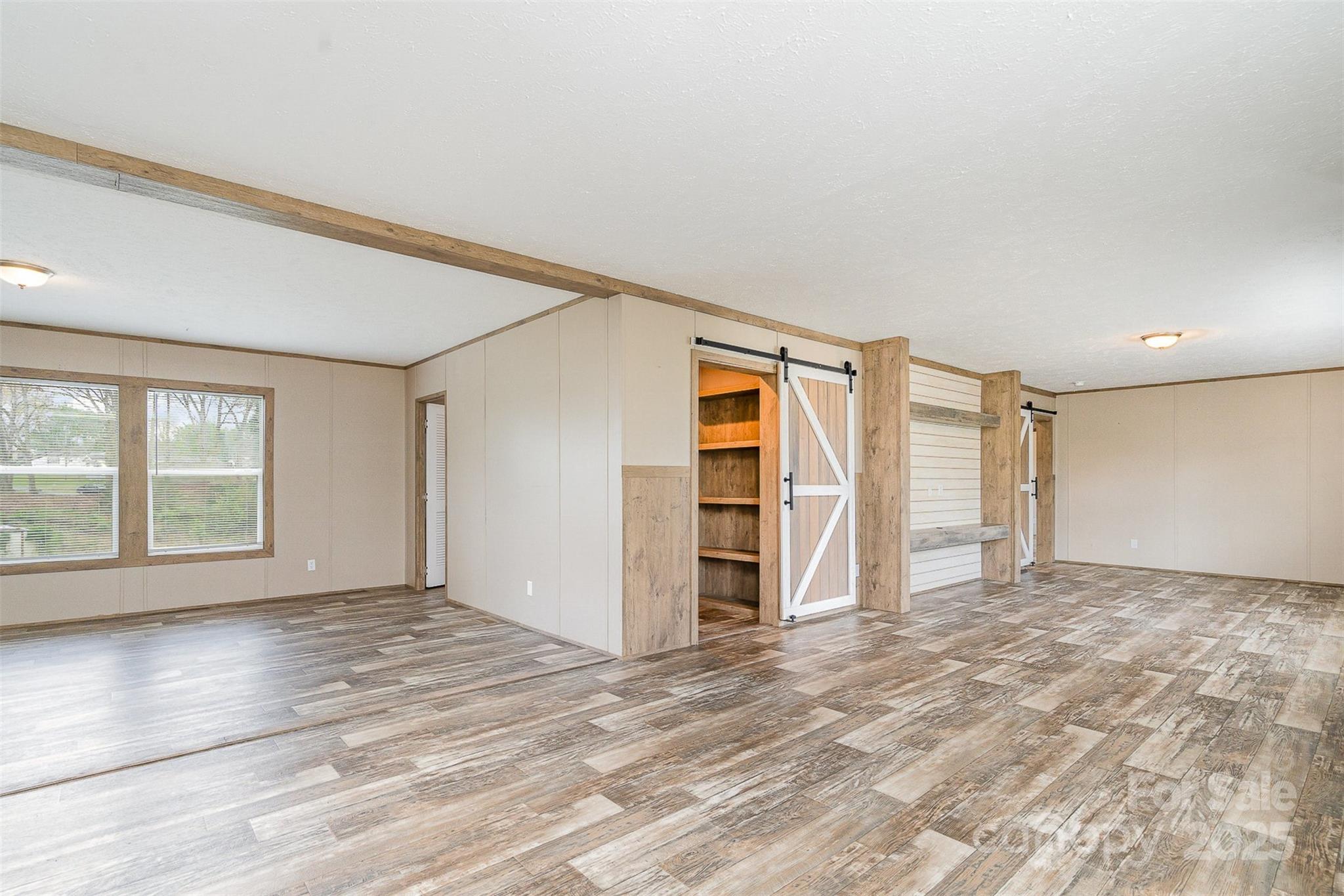 Kings Pointe - Residential