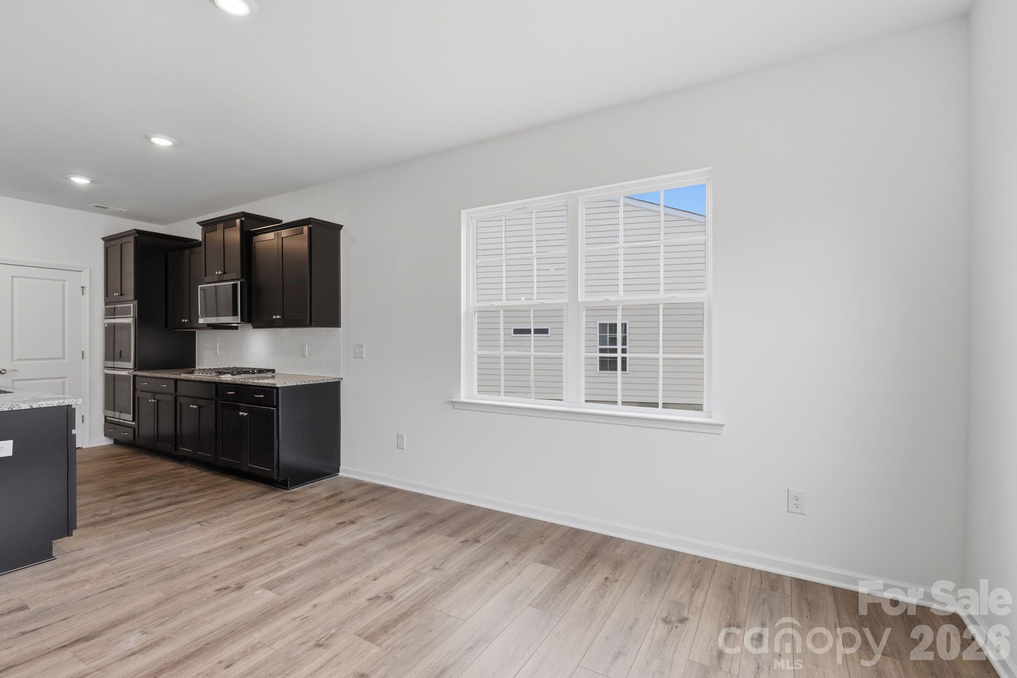Roselyn - Residential