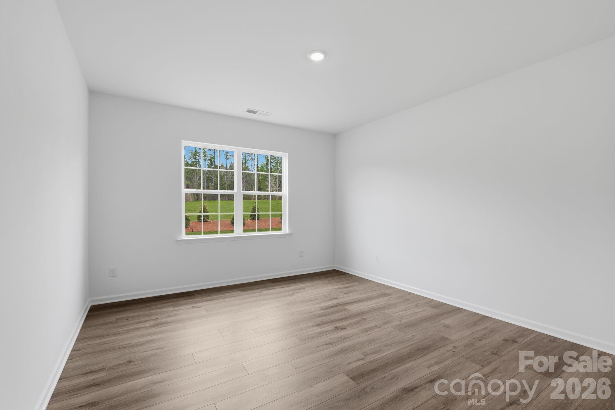 Roselyn - Residential