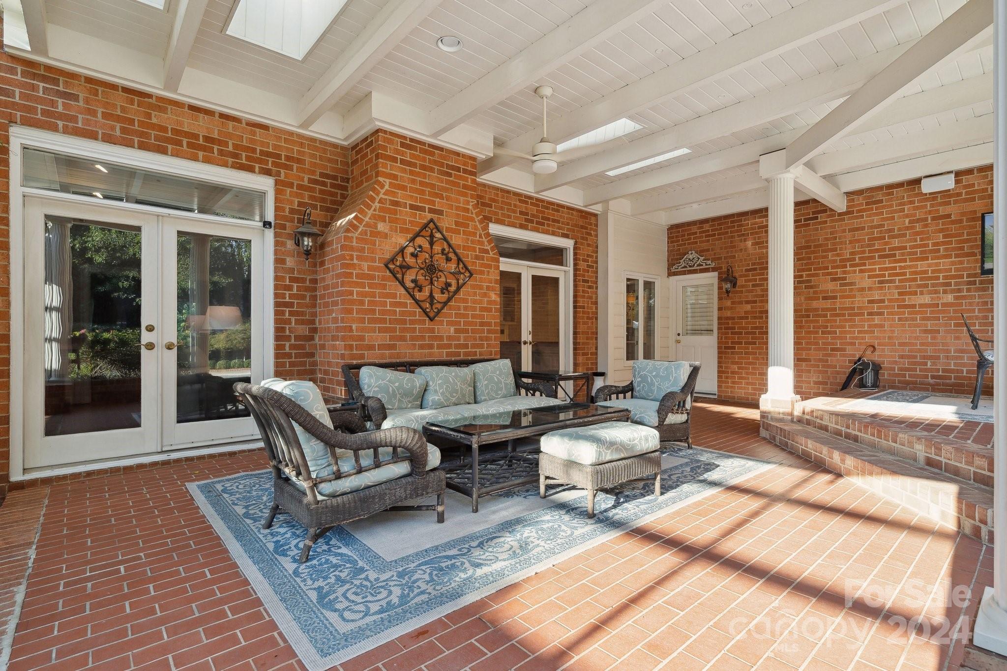 Quail Hollow - Residential