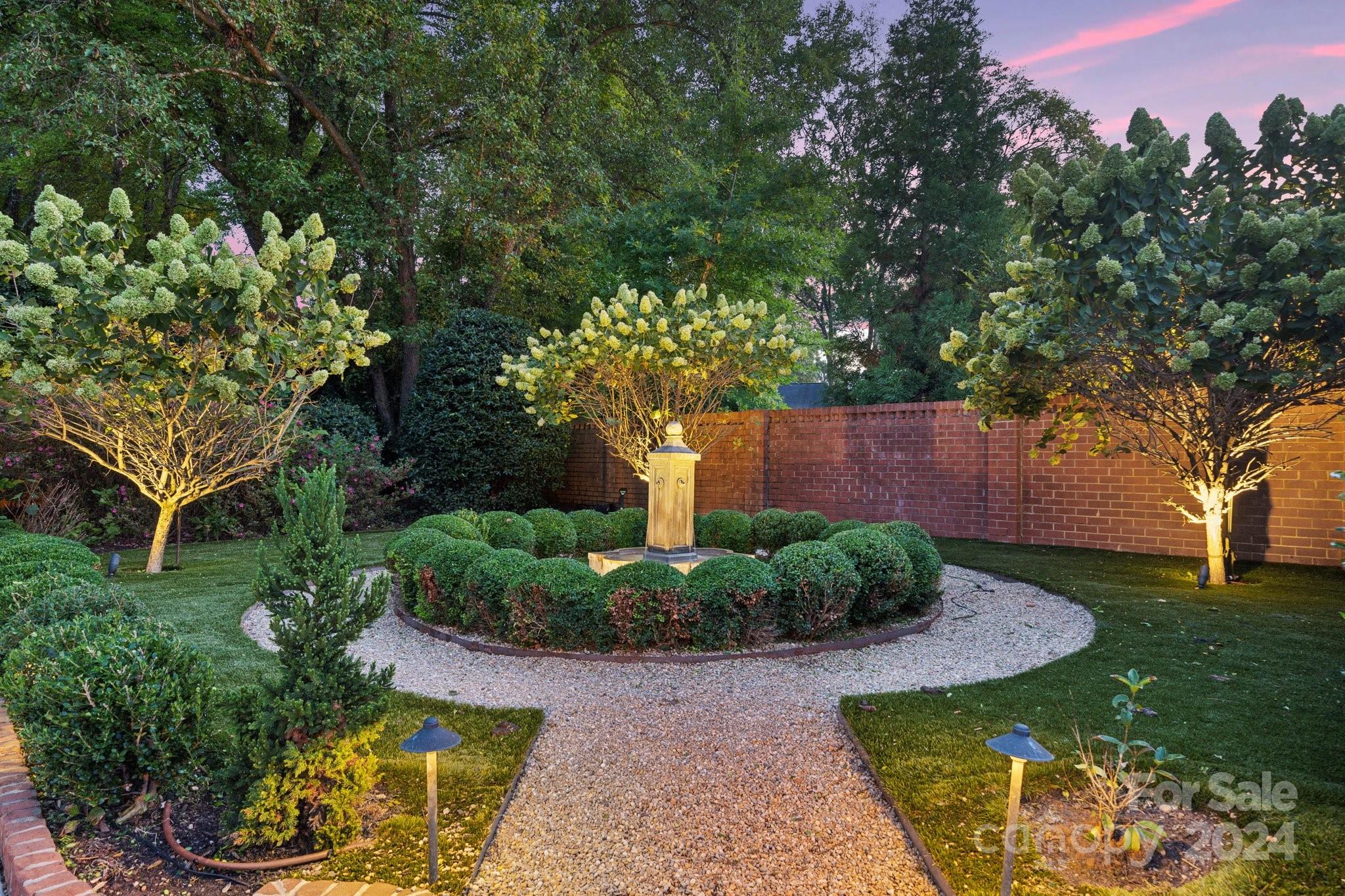 Quail Hollow - Residential