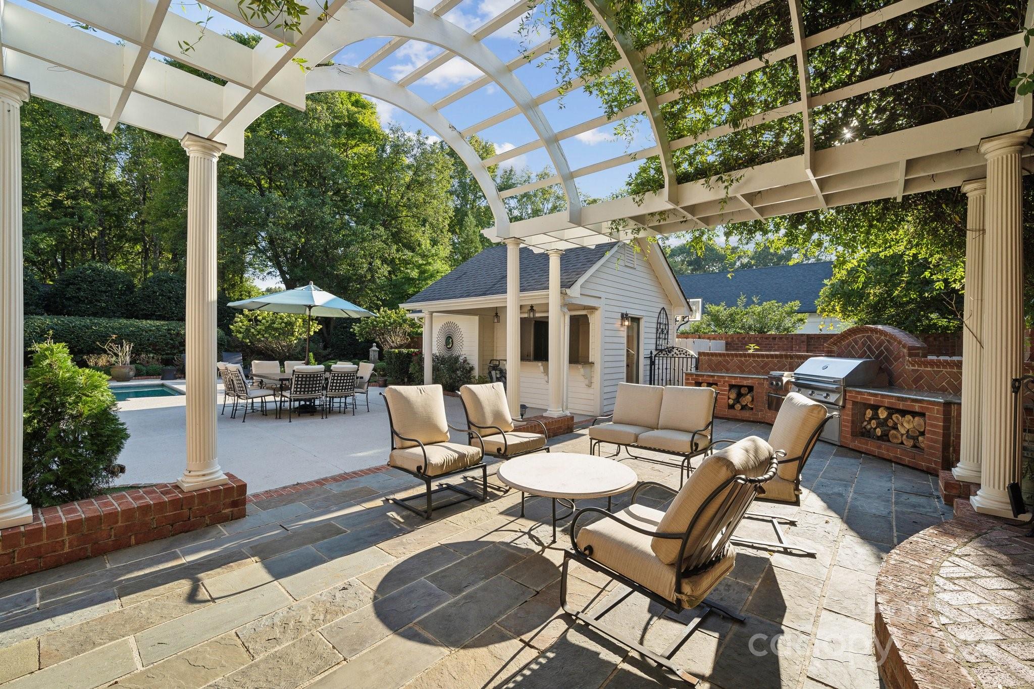 Quail Hollow - Residential