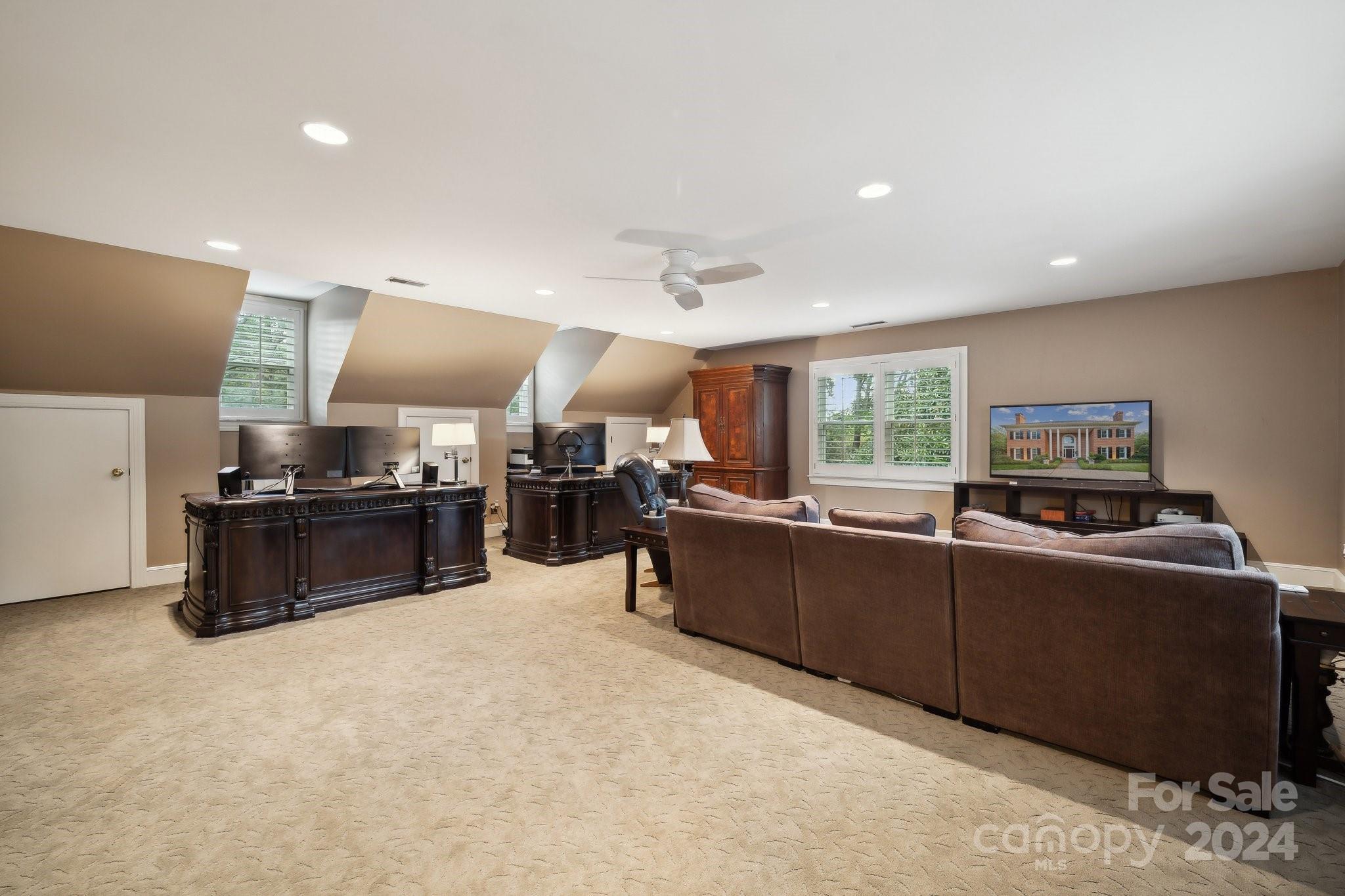 Quail Hollow - Residential