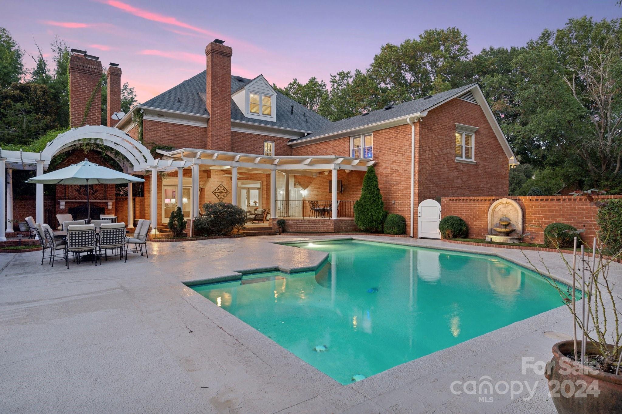 Quail Hollow - Residential