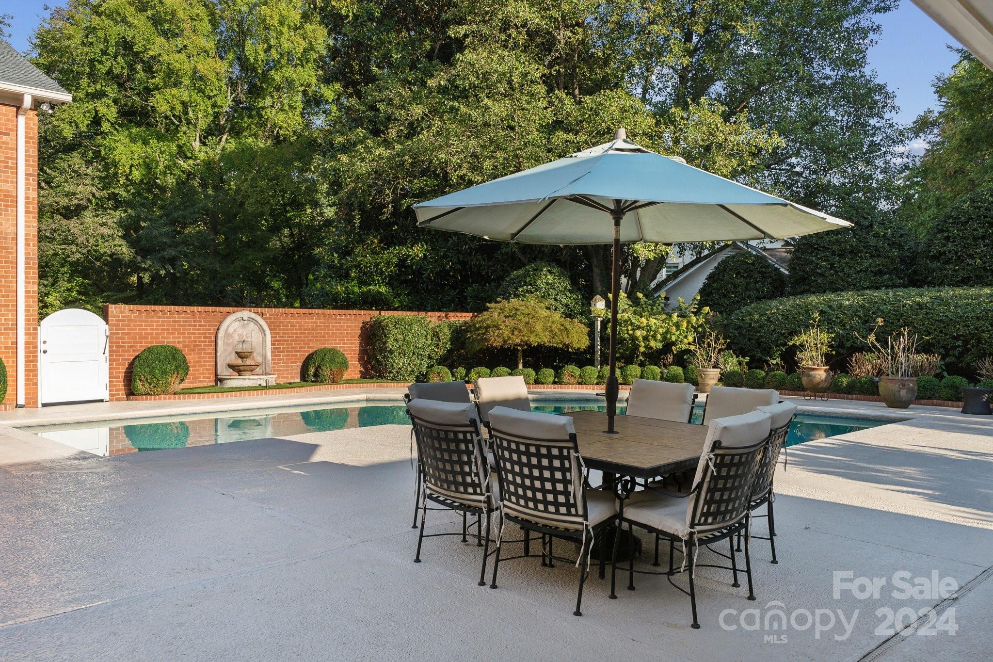 Quail Hollow - Residential