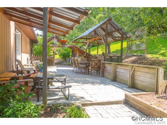 Dogwood Knolls - Residential